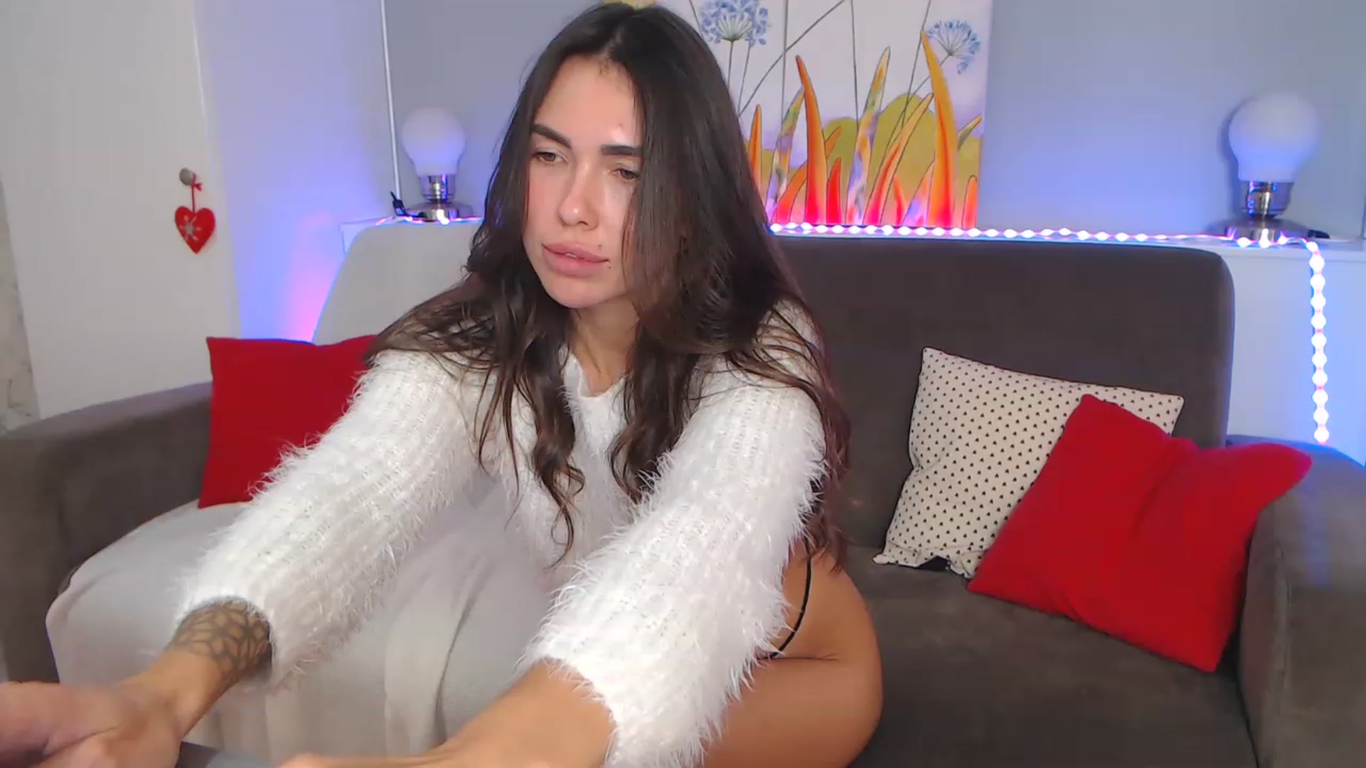 Gallery image thumbnail from VikiEvans's myfreecams stream on, 12/02/2022, 22:25 image 14 of 20