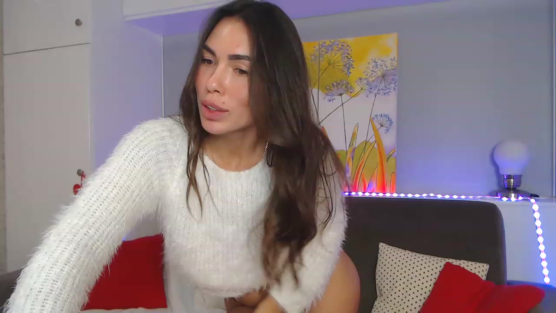 Gallery image thumbnail from VikiEvans's myfreecams stream on, 12/02/2022, 22:25 image 10 of 20