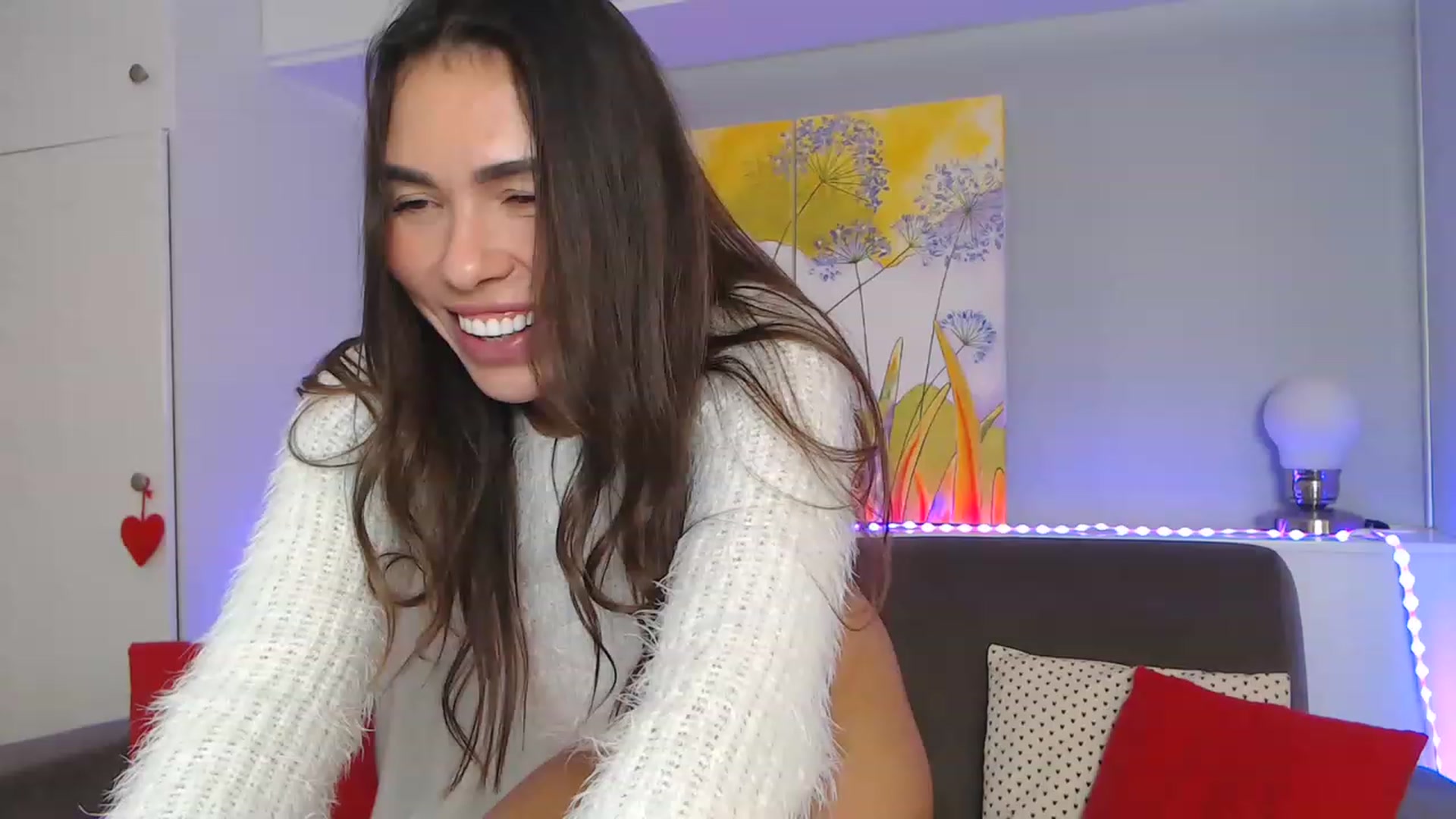 Gallery image thumbnail from VikiEvans's myfreecams stream on, 12/04/2022, 16:26 image 17 of 20