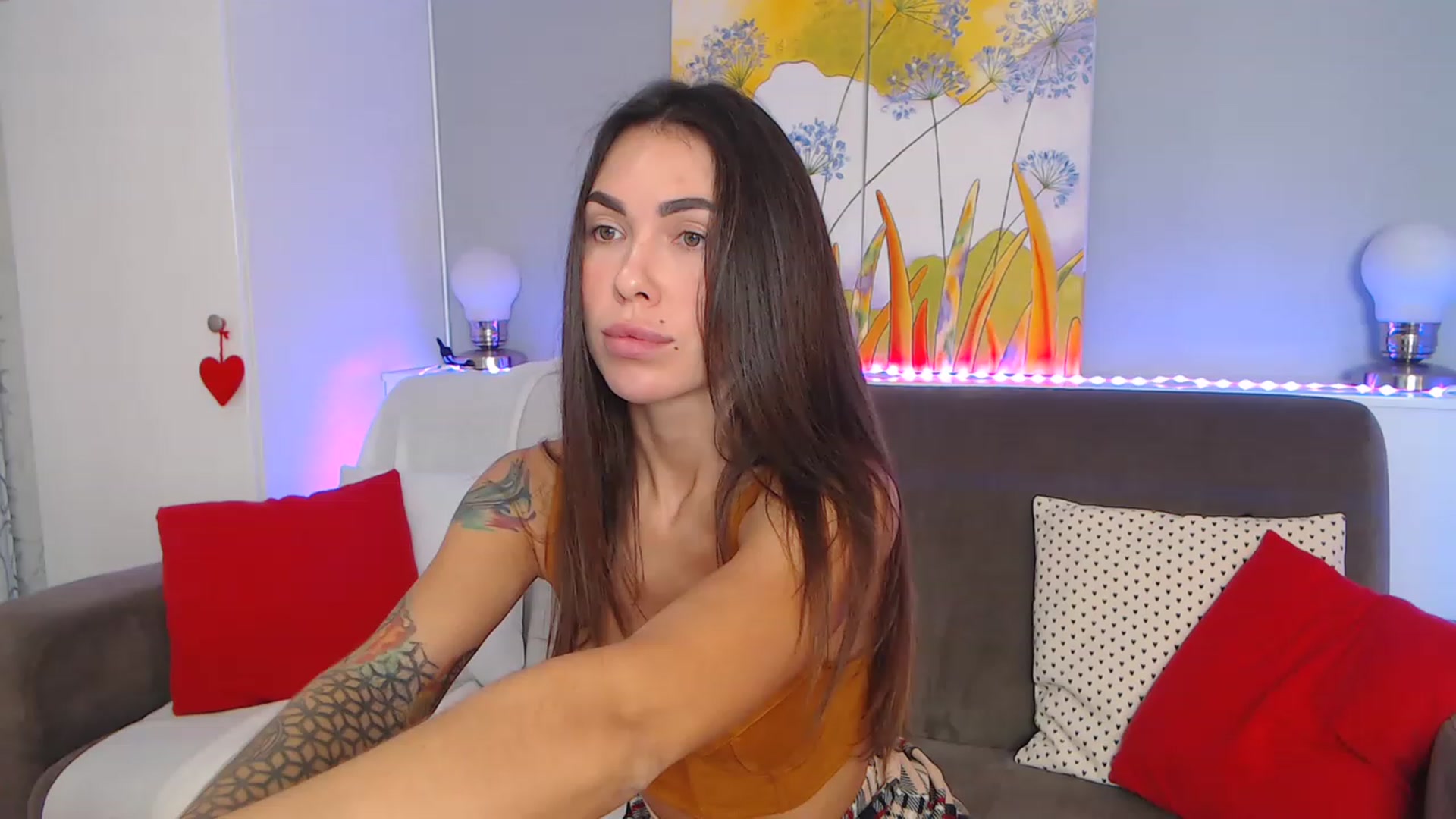 Gallery image thumbnail from VikiEvans's myfreecams stream on, 12/05/2022, 16:57 image 1 of 20