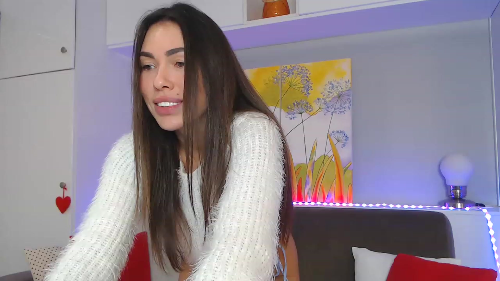 Gallery image thumbnail from VikiEvans's myfreecams stream on, 12/07/2022, 16:44 image 4 of 20