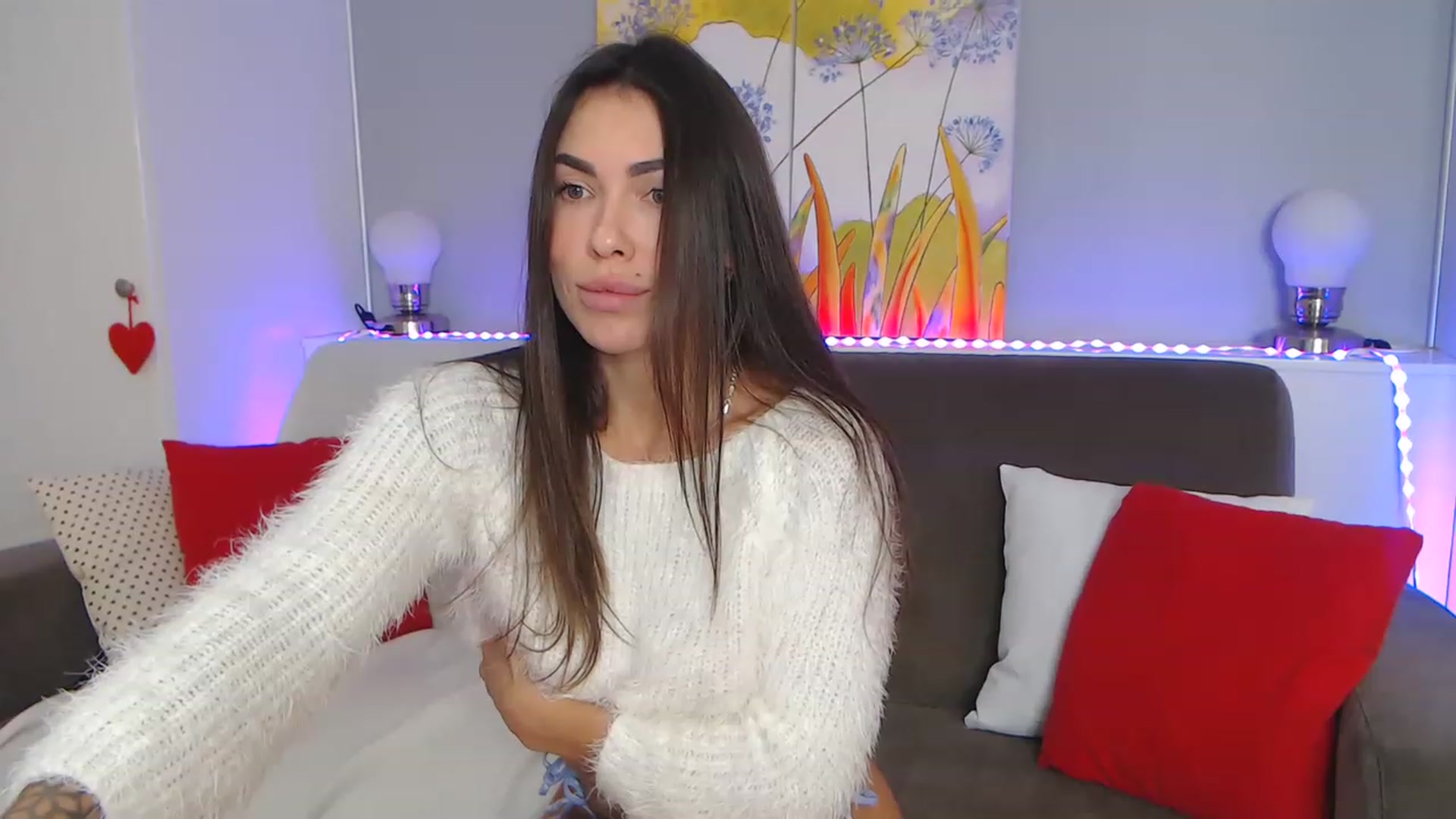 Gallery image thumbnail from VikiEvans's myfreecams stream on, 12/07/2022, 16:44 image 15 of 20