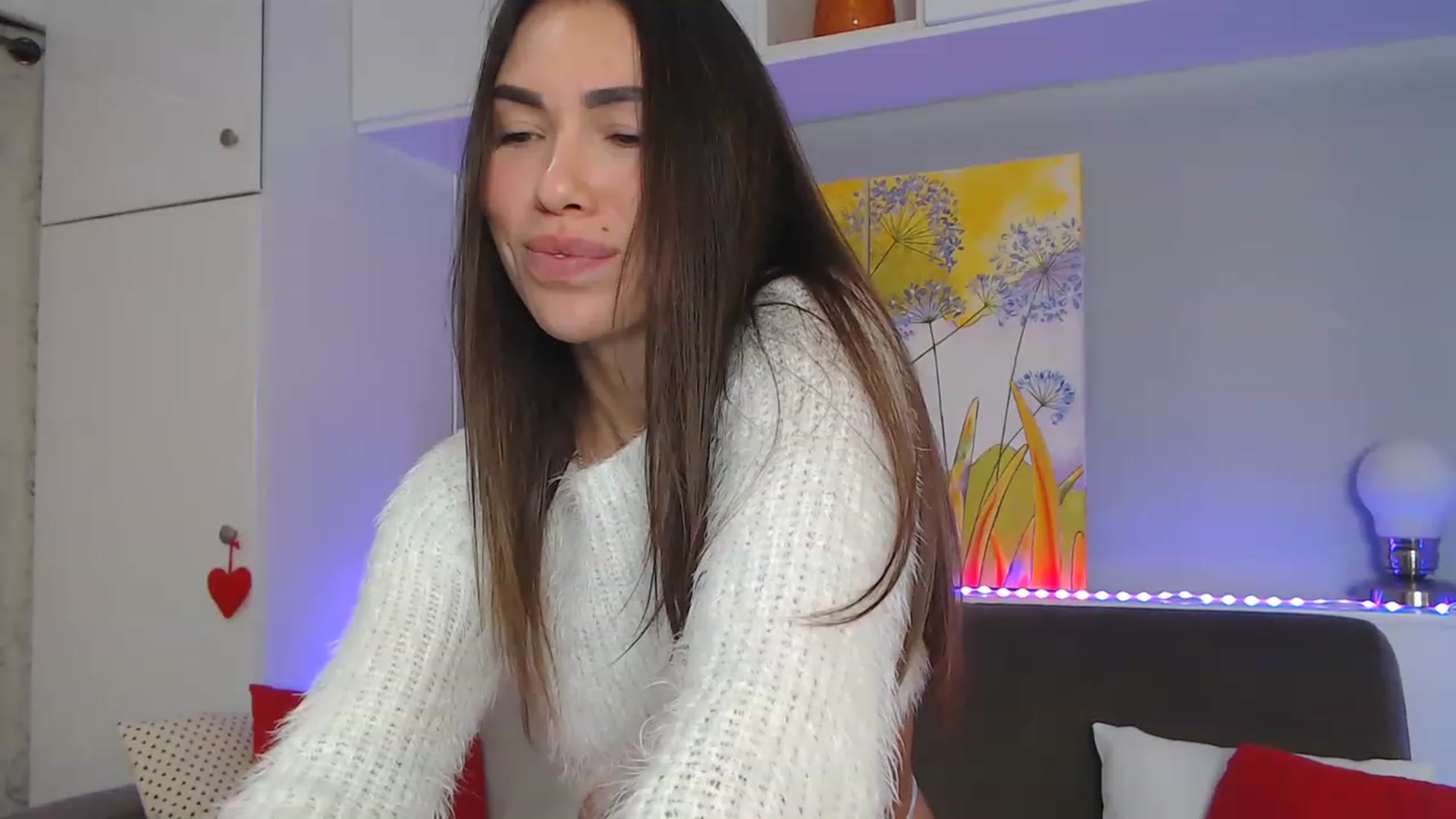 Gallery image thumbnail from VikiEvans's myfreecams stream on, 12/07/2022, 16:44 image 8 of 20