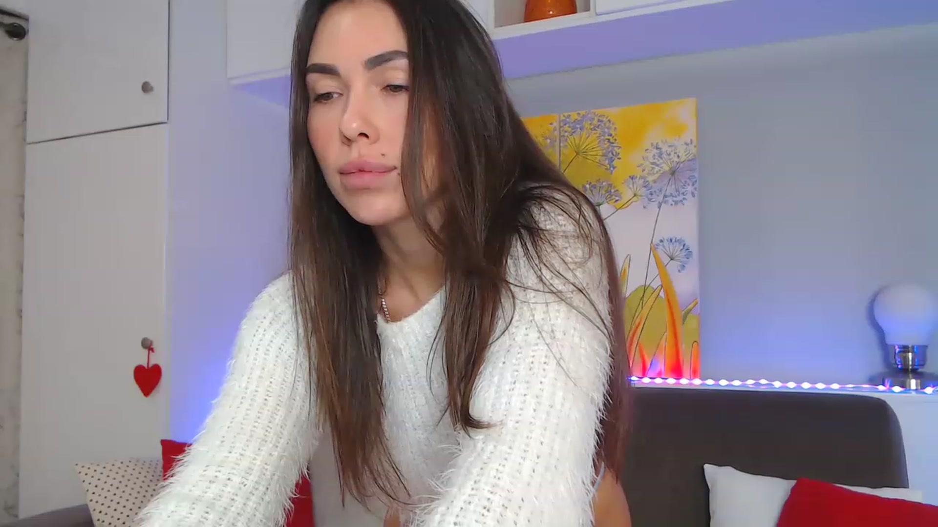 Gallery image thumbnail from VikiEvans's myfreecams stream on, 12/07/2022, 16:44 image 10 of 20