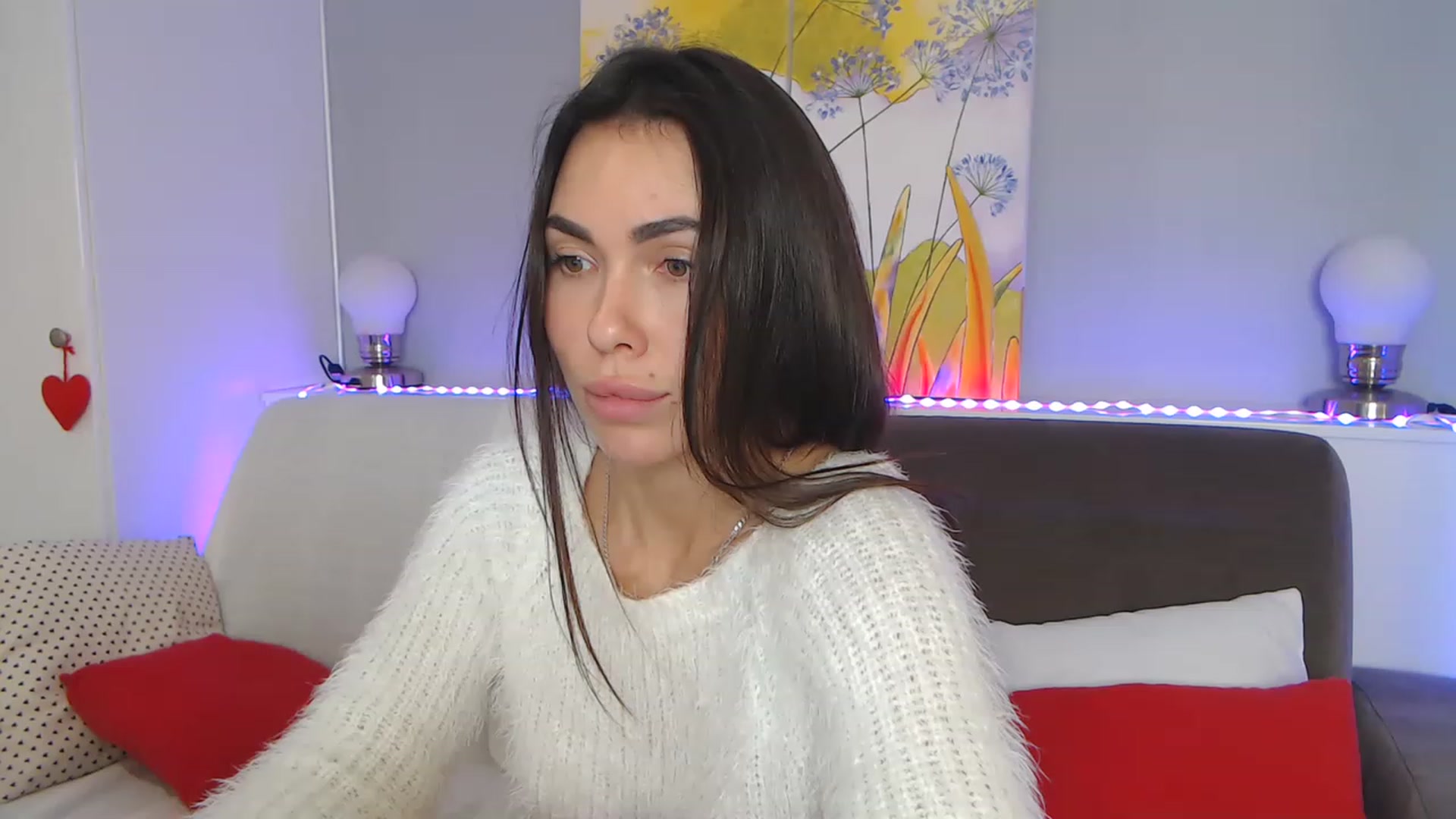 Gallery image thumbnail from VikiEvans's myfreecams stream on, 12/07/2022, 20:59 image 16 of 20