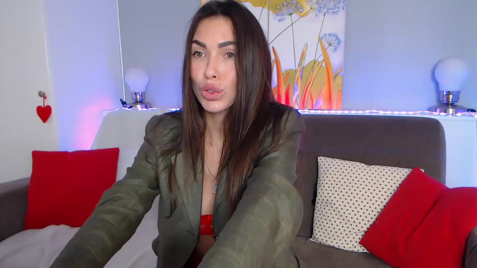 Gallery image thumbnail from VikiEvans's myfreecams stream on, 12/08/2022, 16:45 image 14 of 20