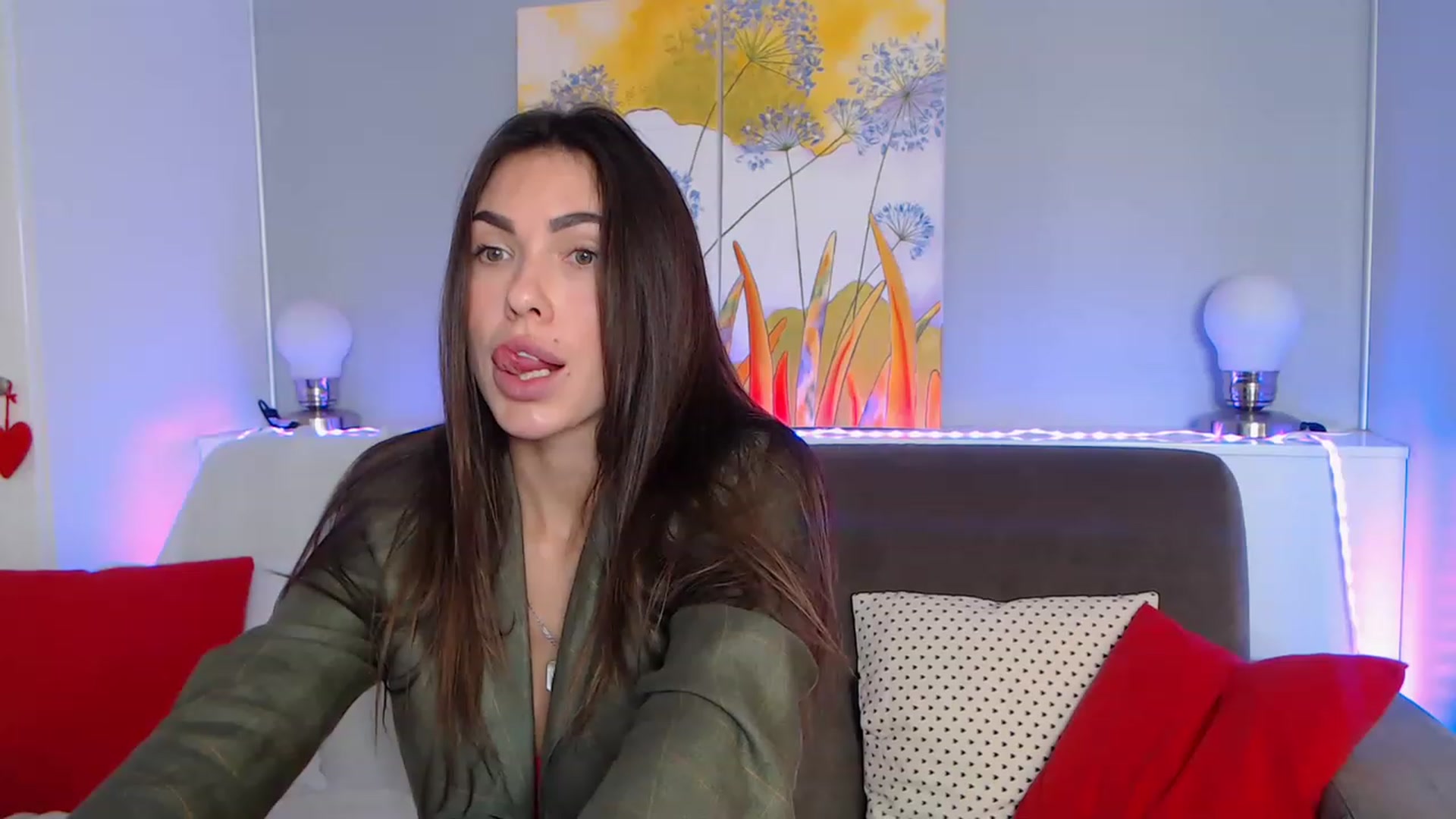 Gallery image thumbnail from VikiEvans's myfreecams stream on, 12/08/2022, 16:45 image 19 of 20