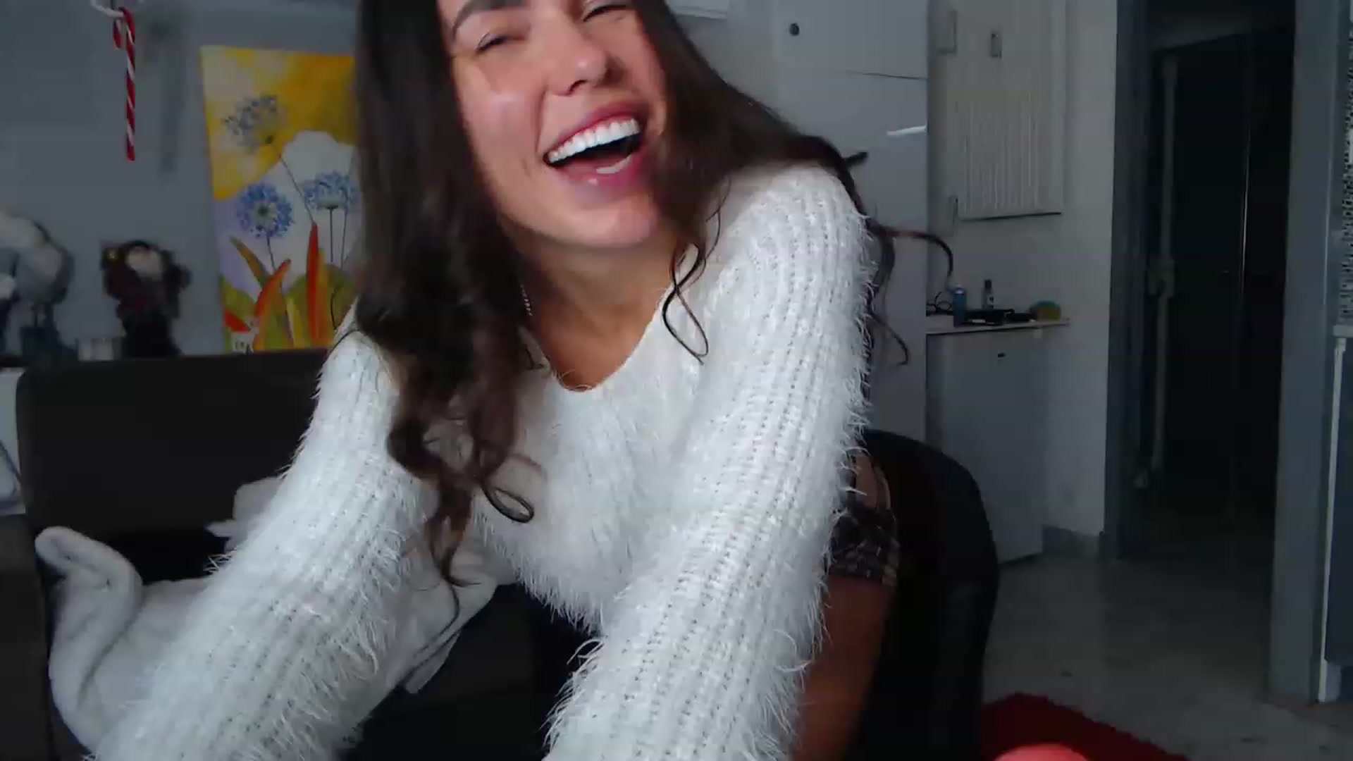 Gallery image thumbnail from VikiEvans's myfreecams stream on, 12/27/2022, 20:58 image 6 of 20
