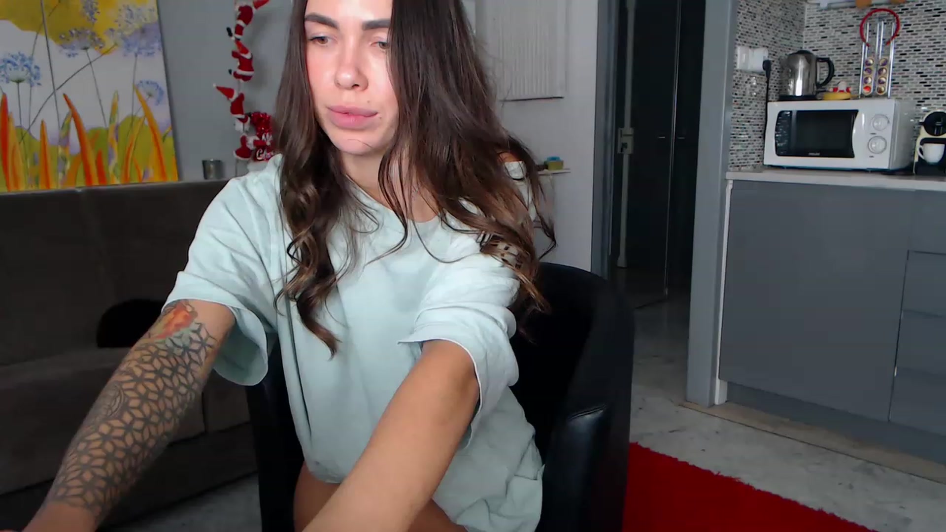 Gallery image thumbnail from VikiEvans's myfreecams stream on, 12/28/2022, 20:29 image 14 of 20