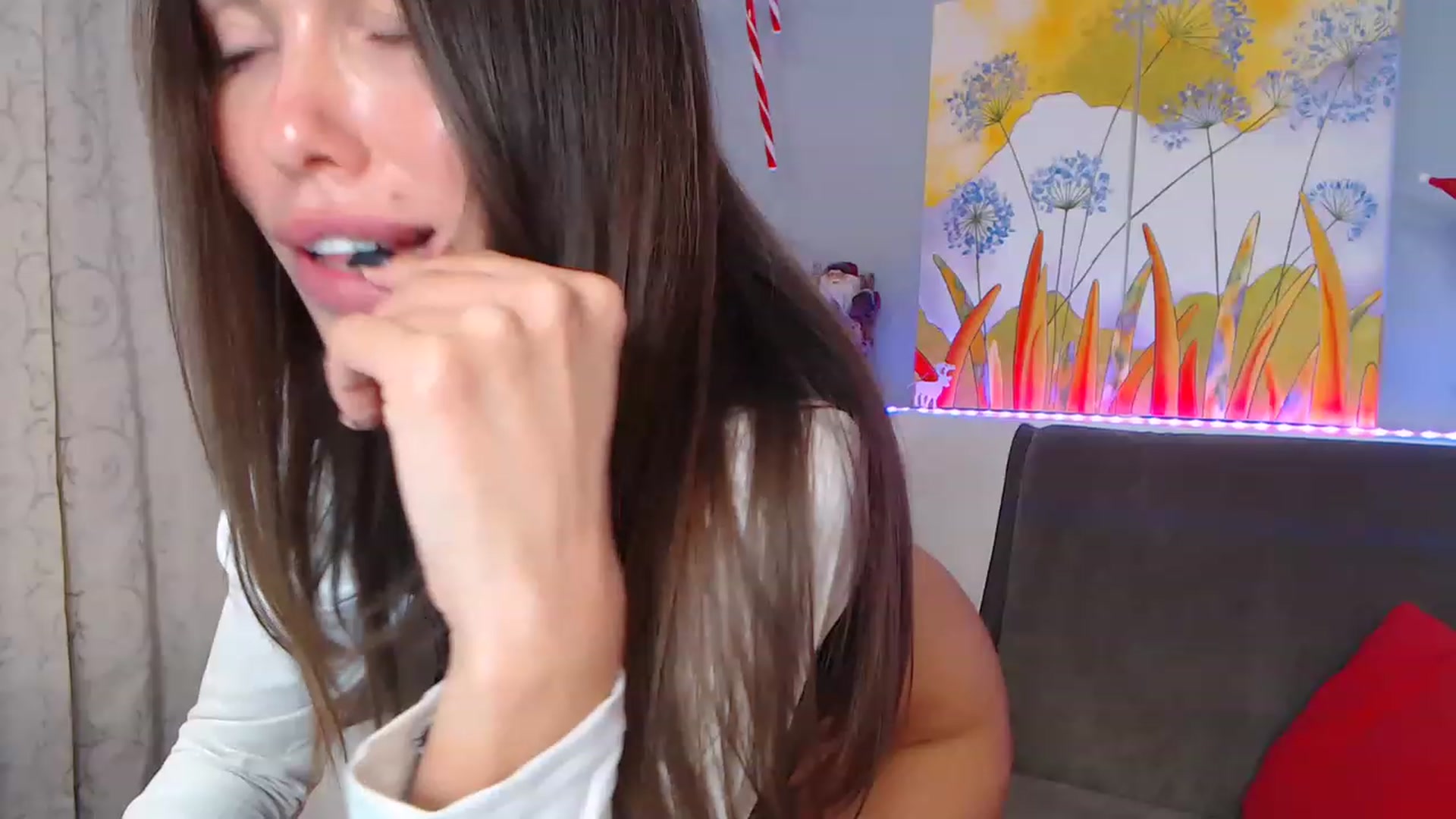 Gallery image thumbnail from VikiEvans's myfreecams stream on, 12/29/2022, 22:18 image 20 of 20