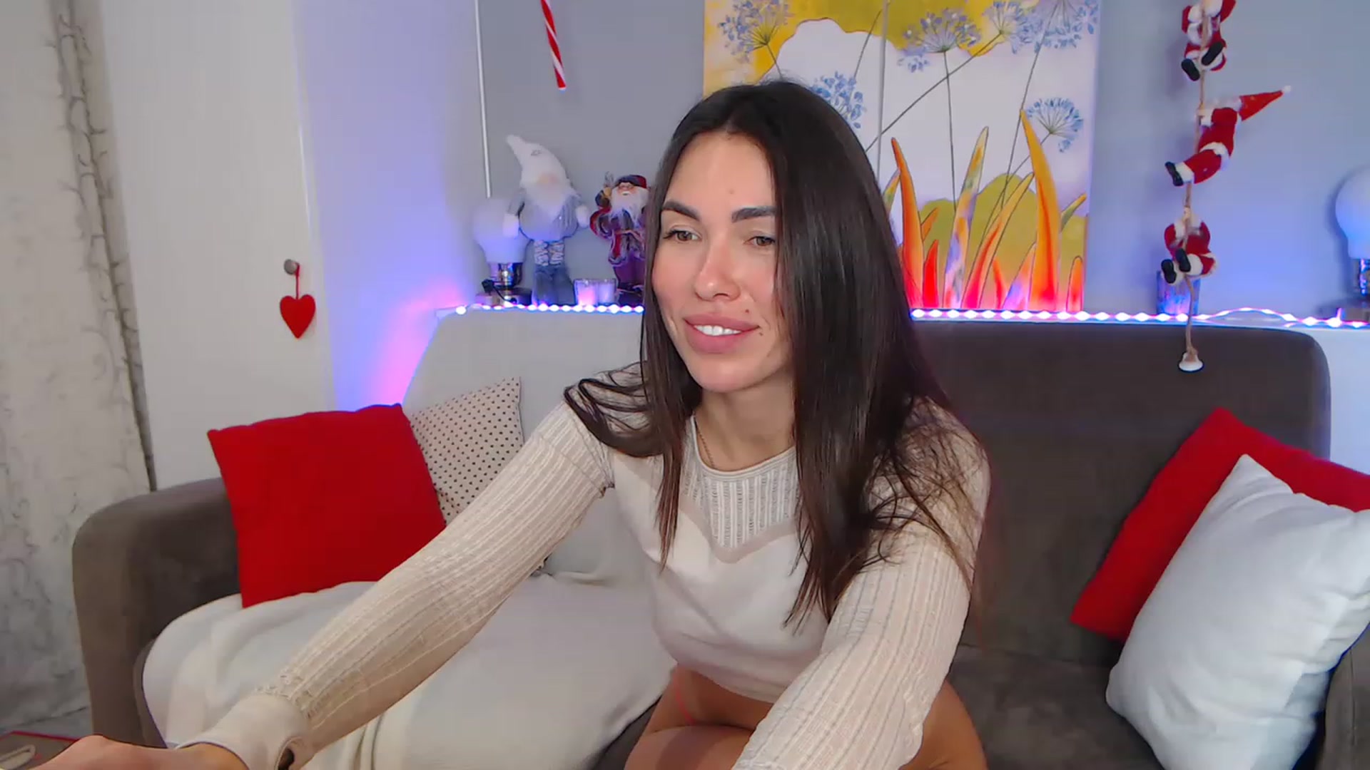 Gallery image thumbnail from VikiEvans's myfreecams stream on, 01/05/2023, 19:35 image 8 of 20