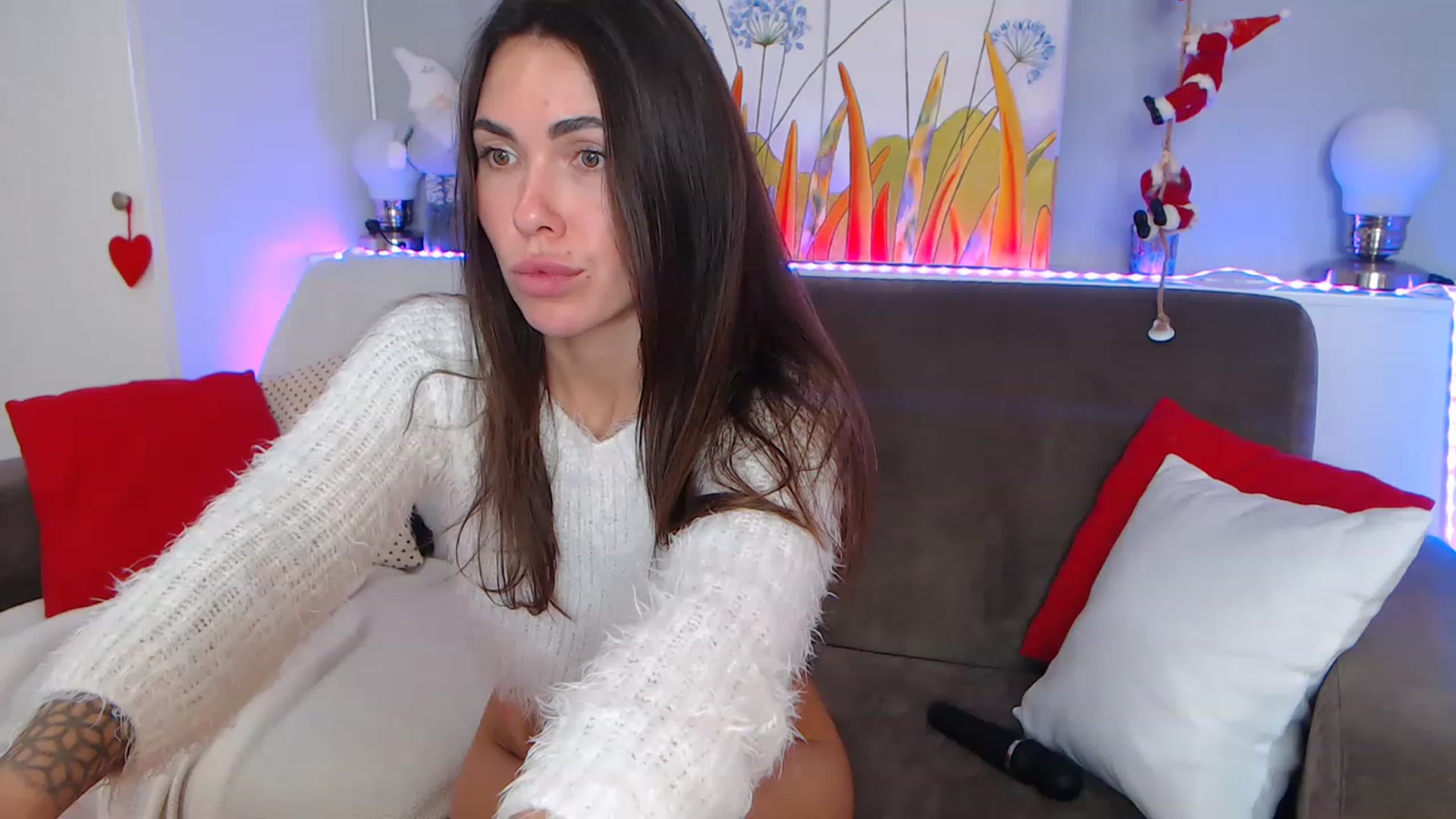 Gallery image thumbnail from VikiEvans's myfreecams stream on, 01/05/2023, 21:21 image 17 of 20