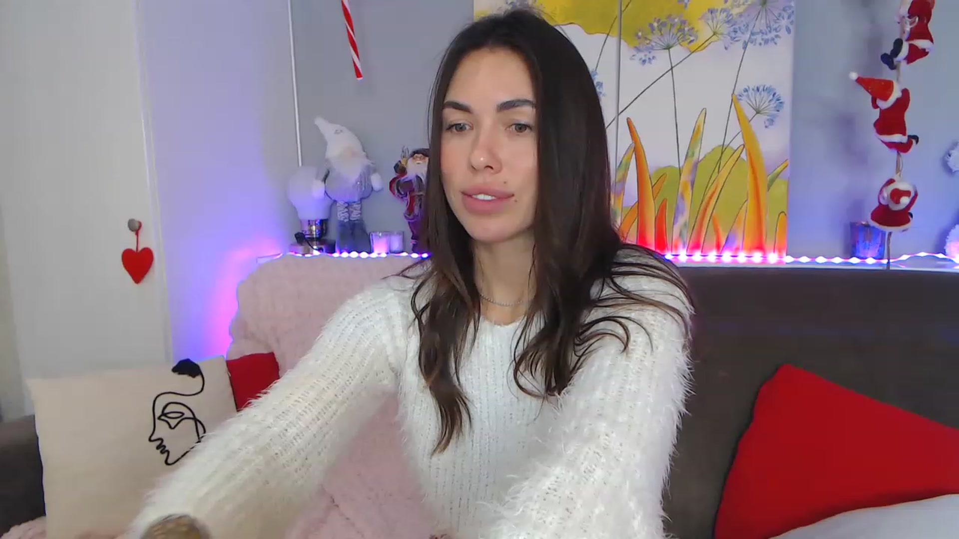 Gallery image thumbnail from VikiEvans's myfreecams stream on, 01/09/2023, 19:43 image 10 of 20