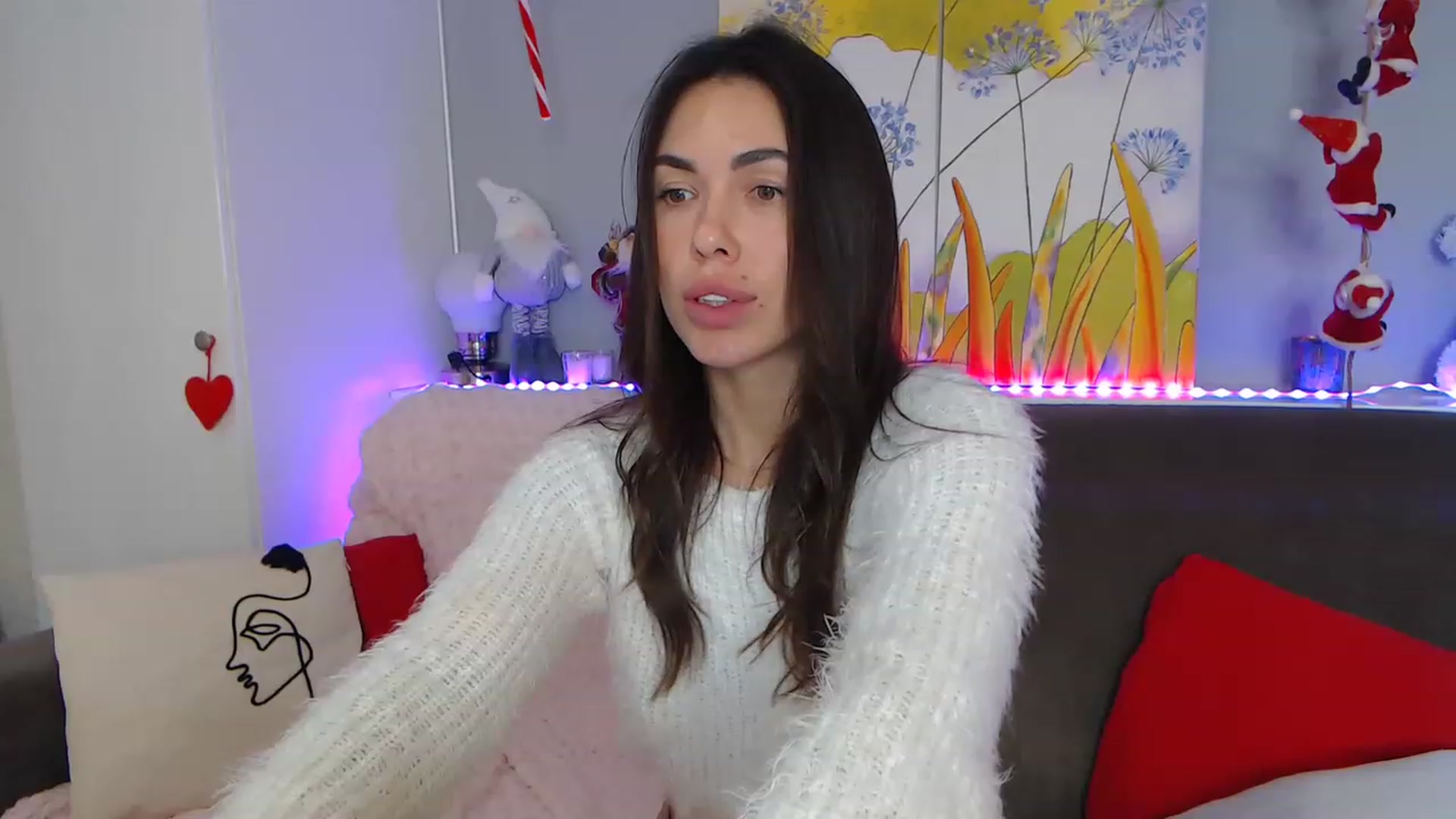 Gallery image thumbnail from VikiEvans's myfreecams stream on, 01/09/2023, 19:43 image 7 of 20