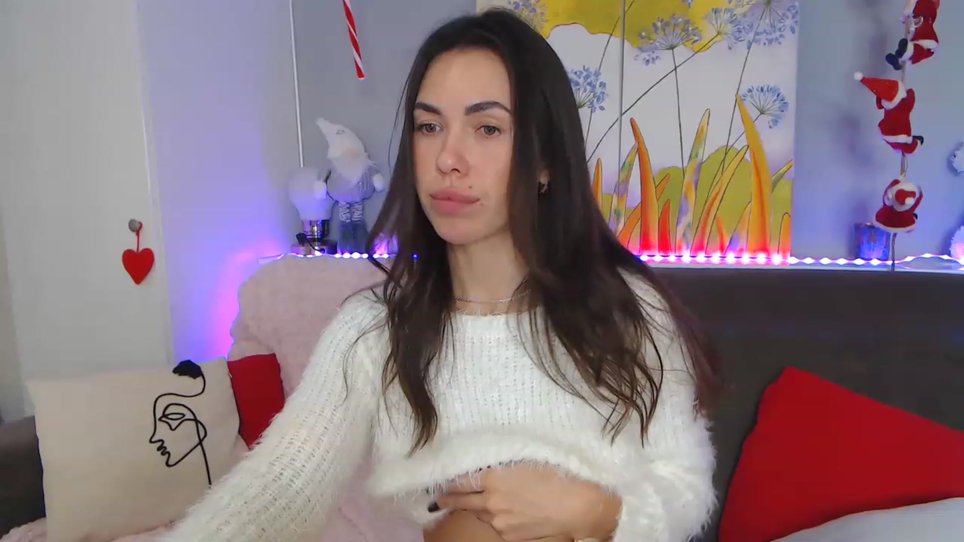 Gallery image thumbnail from VikiEvans's myfreecams stream on, 01/09/2023, 19:43 image 11 of 20