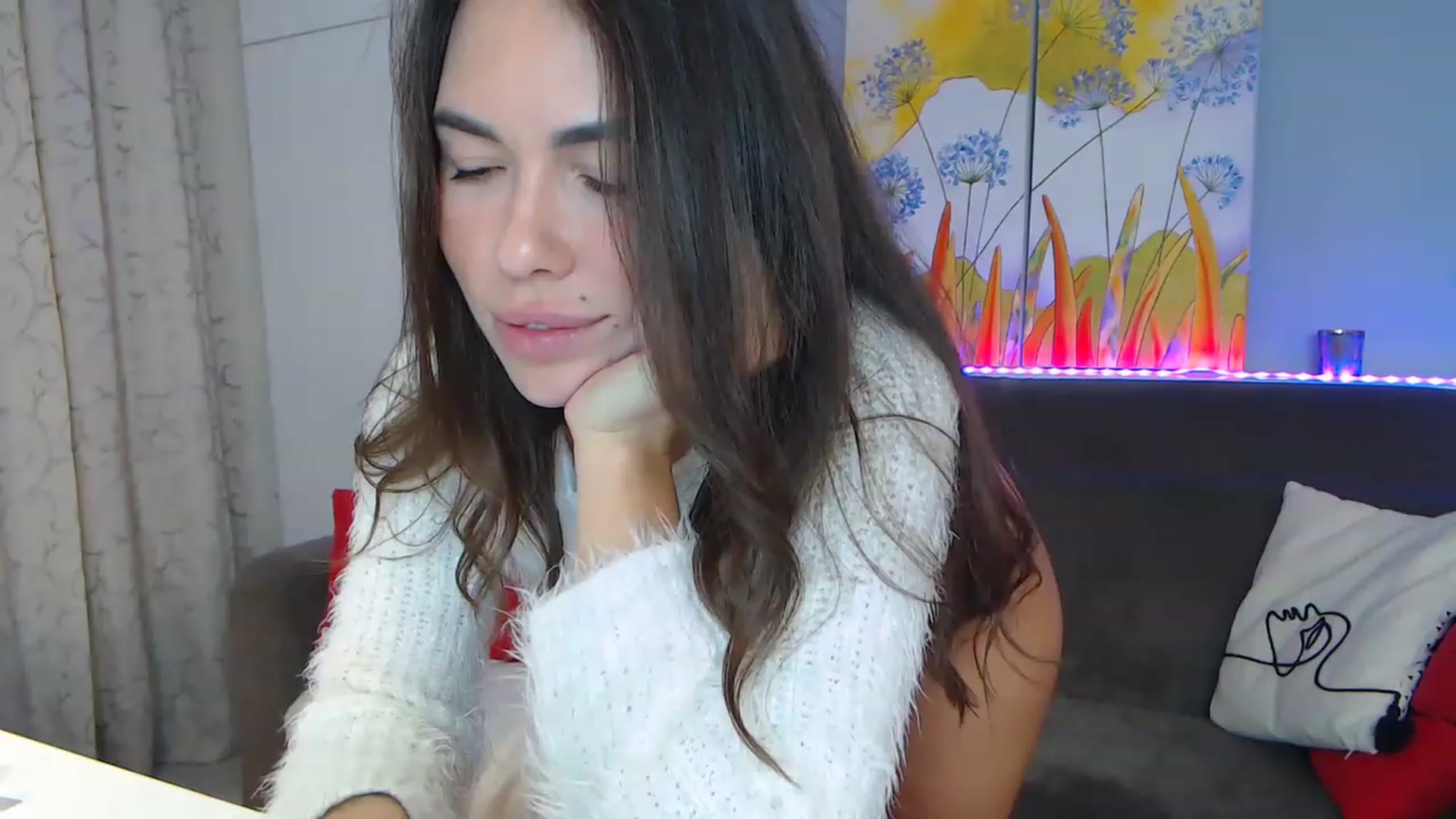 Gallery image thumbnail from VikiEvans's myfreecams stream on, 01/25/2023, 18:13 image 8 of 20