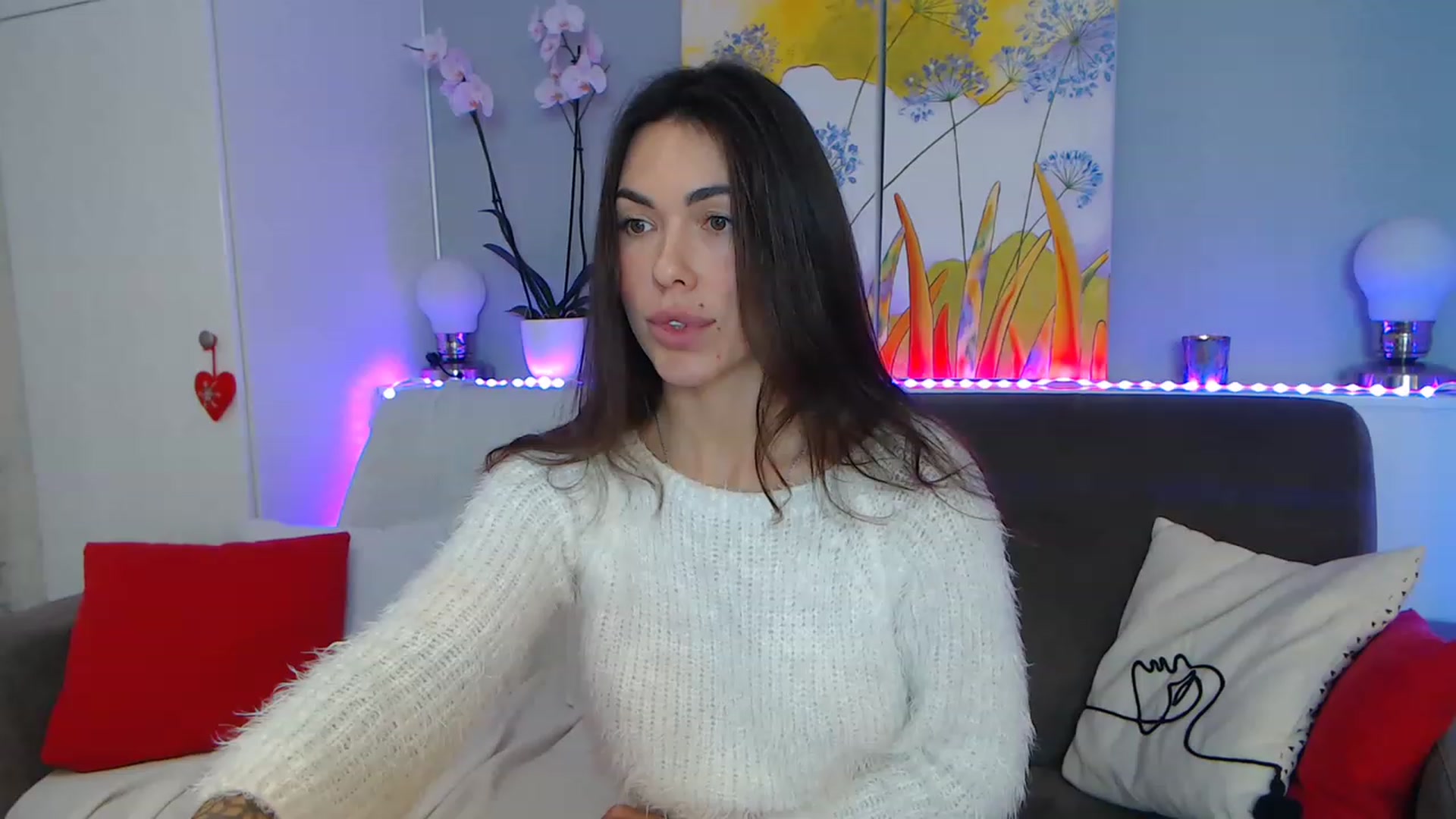Gallery image thumbnail from VikiEvans's myfreecams stream on, 01/25/2023, 18:13 image 19 of 20