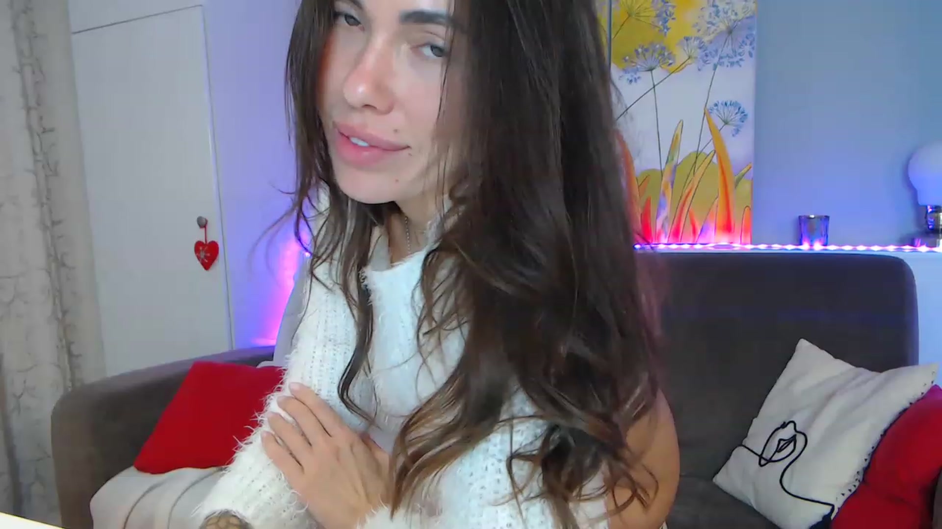Gallery image thumbnail from VikiEvans's myfreecams stream on, 01/25/2023, 23:49 image 8 of 20