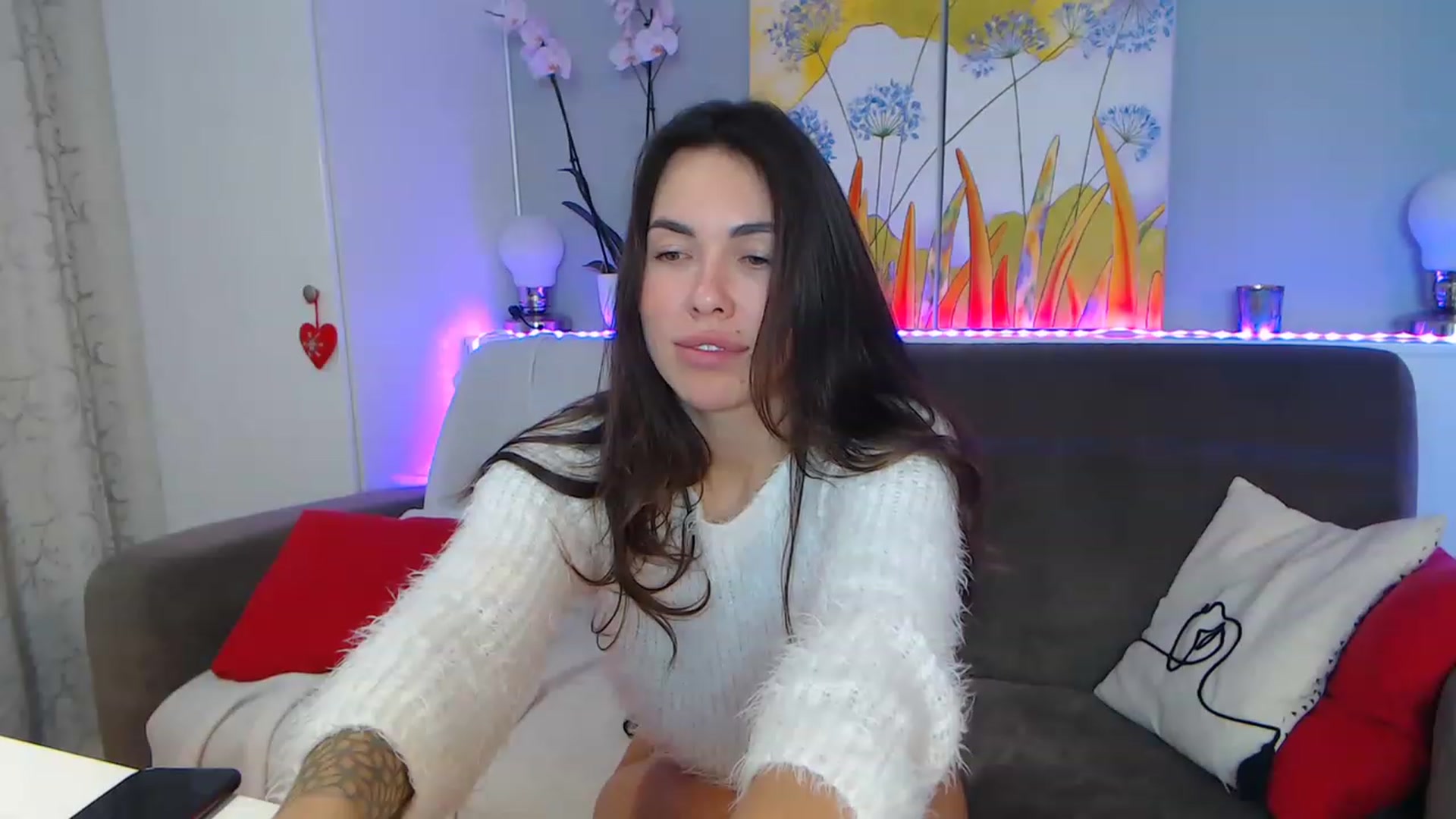Gallery image thumbnail from VikiEvans's myfreecams stream on, 01/25/2023, 23:49 image 12 of 20
