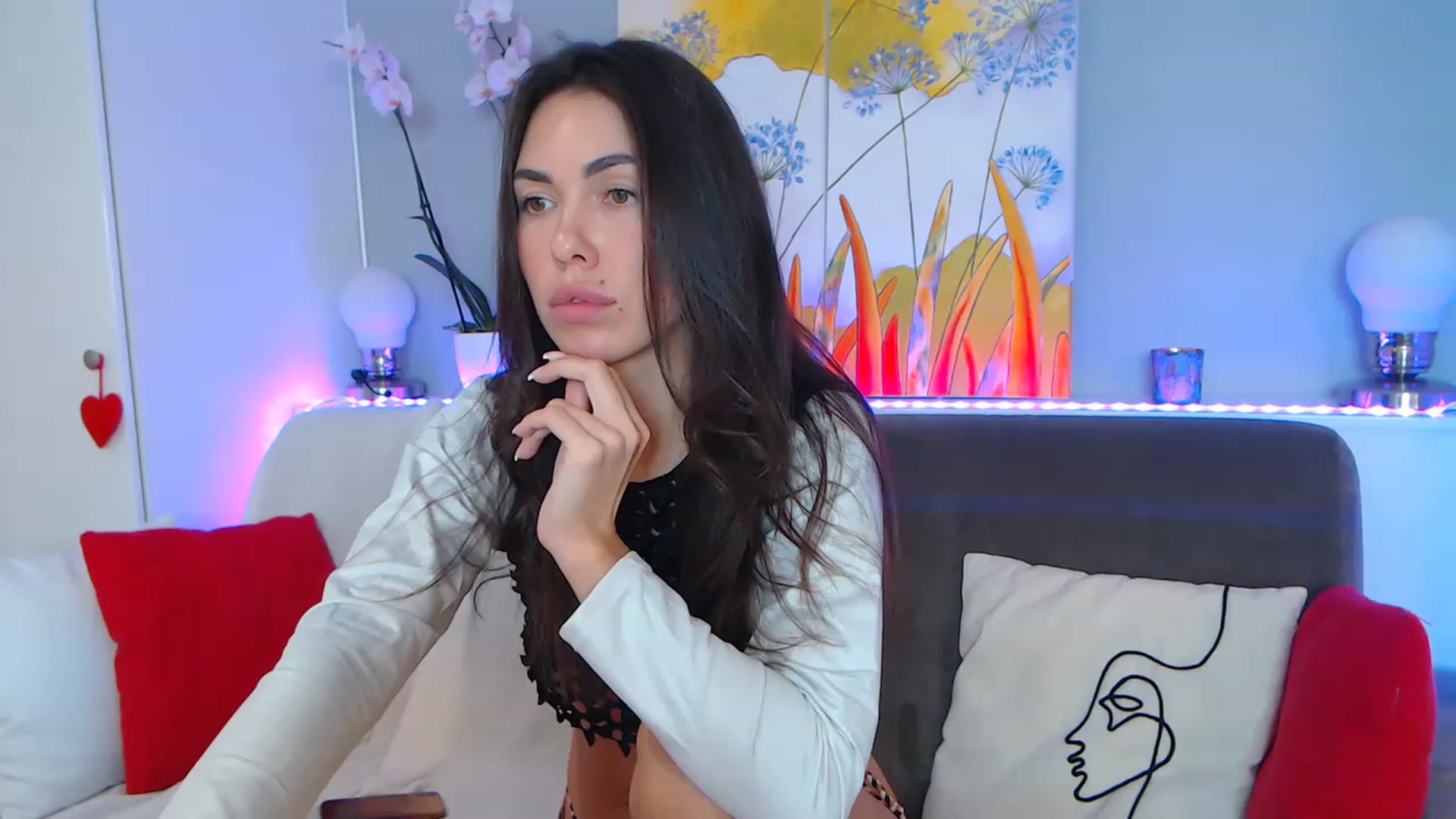 Gallery image thumbnail from VikiEvans's myfreecams stream on, 01/28/2023, 19:51 image 3 of 20