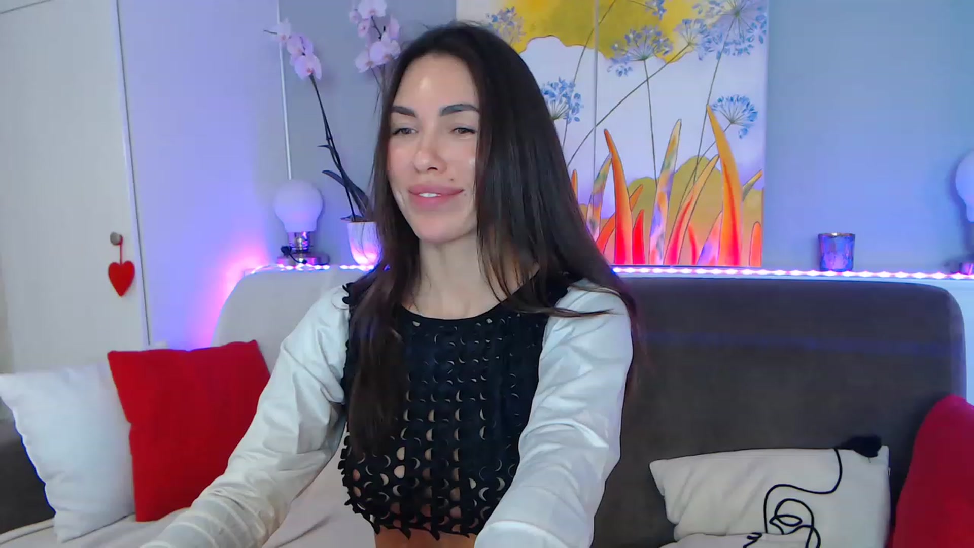 Gallery image thumbnail from VikiEvans's myfreecams stream on, 01/28/2023, 22:02 image 11 of 20