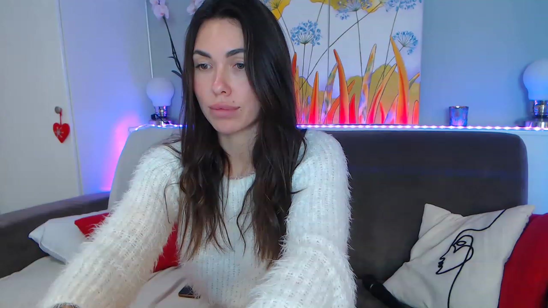 Gallery image thumbnail from VikiEvans's myfreecams stream on, 02/01/2023, 22:21 image 20 of 20