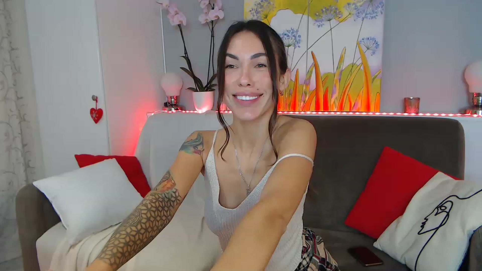 Gallery image thumbnail from VikiEvans's myfreecams stream on, 02/02/2023, 17:38 image 20 of 20