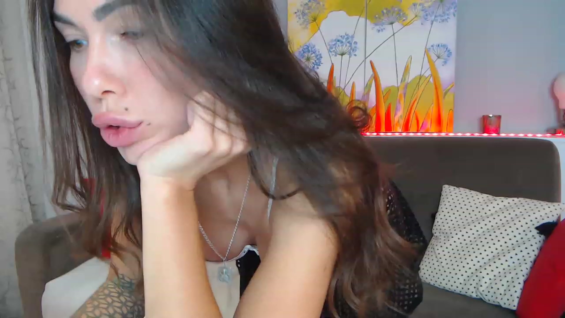Gallery image thumbnail from VikiEvans's myfreecams stream on, 02/03/2023, 16:22 image 19 of 20
