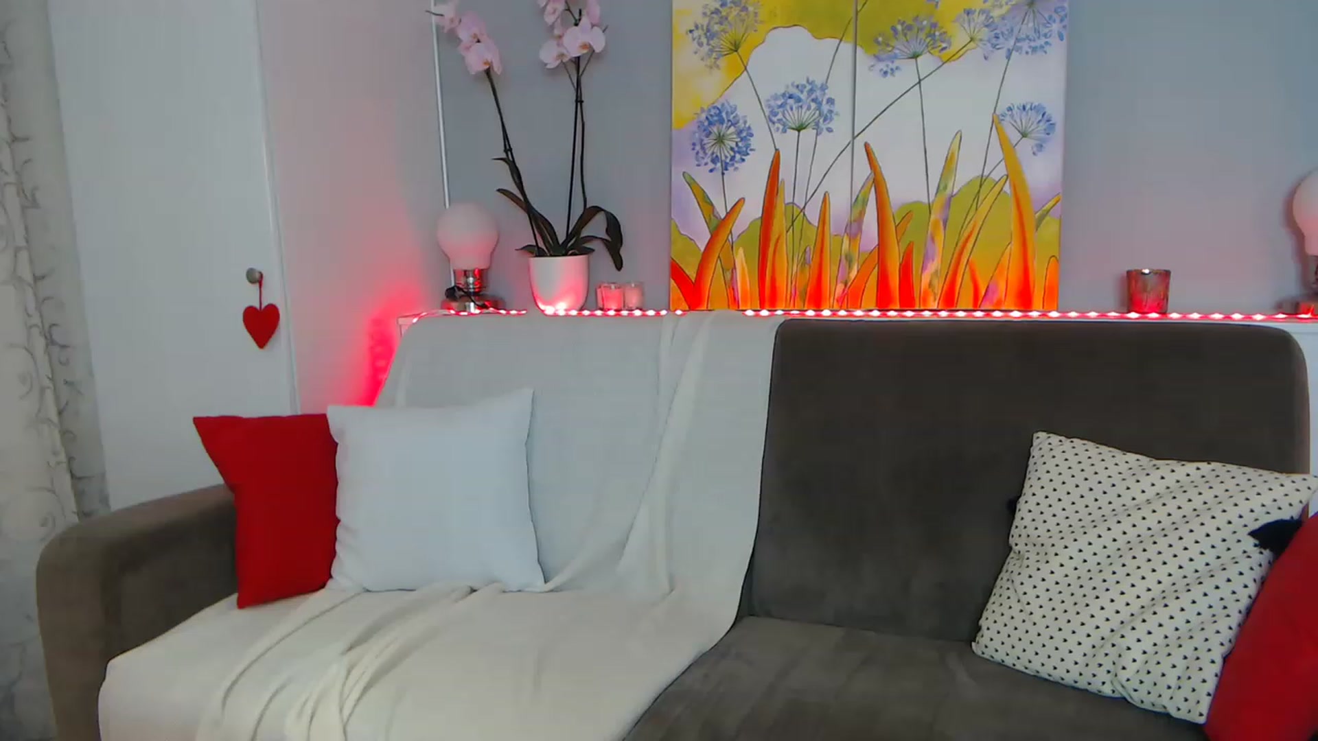 Gallery image thumbnail from VikiEvans's myfreecams stream on, 02/03/2023, 16:22 image 6 of 20