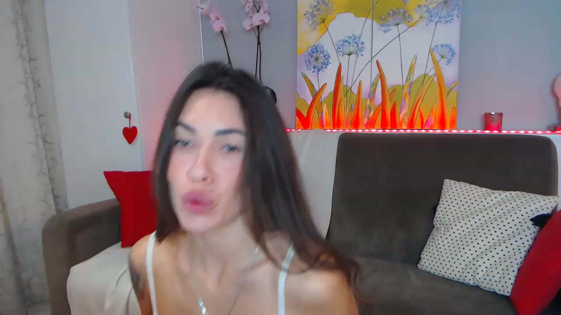 Gallery image thumbnail from VikiEvans's myfreecams stream on, 02/03/2023, 16:55 image 10 of 20