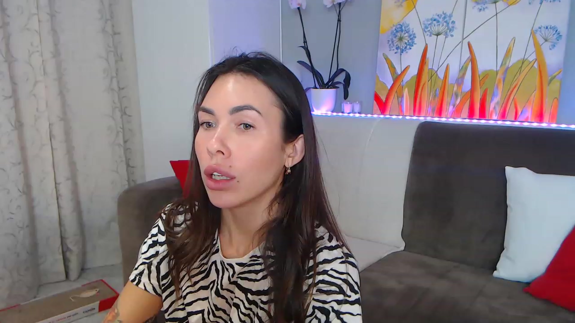 Gallery image thumbnail from VikiEvans's myfreecams stream on, 02/12/2023, 18:31 image 20 of 20