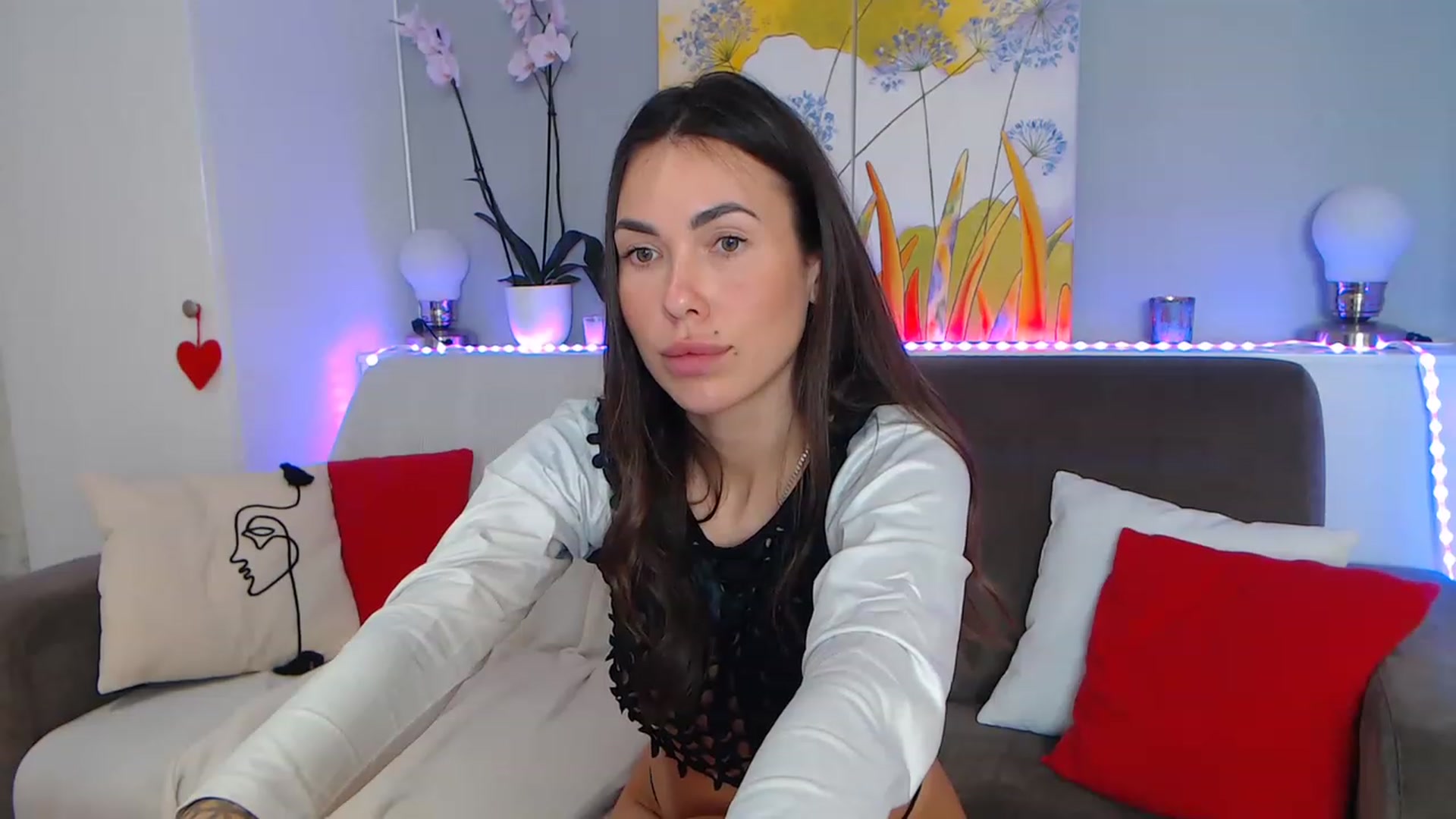 Gallery image thumbnail from VikiEvans's myfreecams stream on, 02/18/2023, 17:56 image 20 of 20