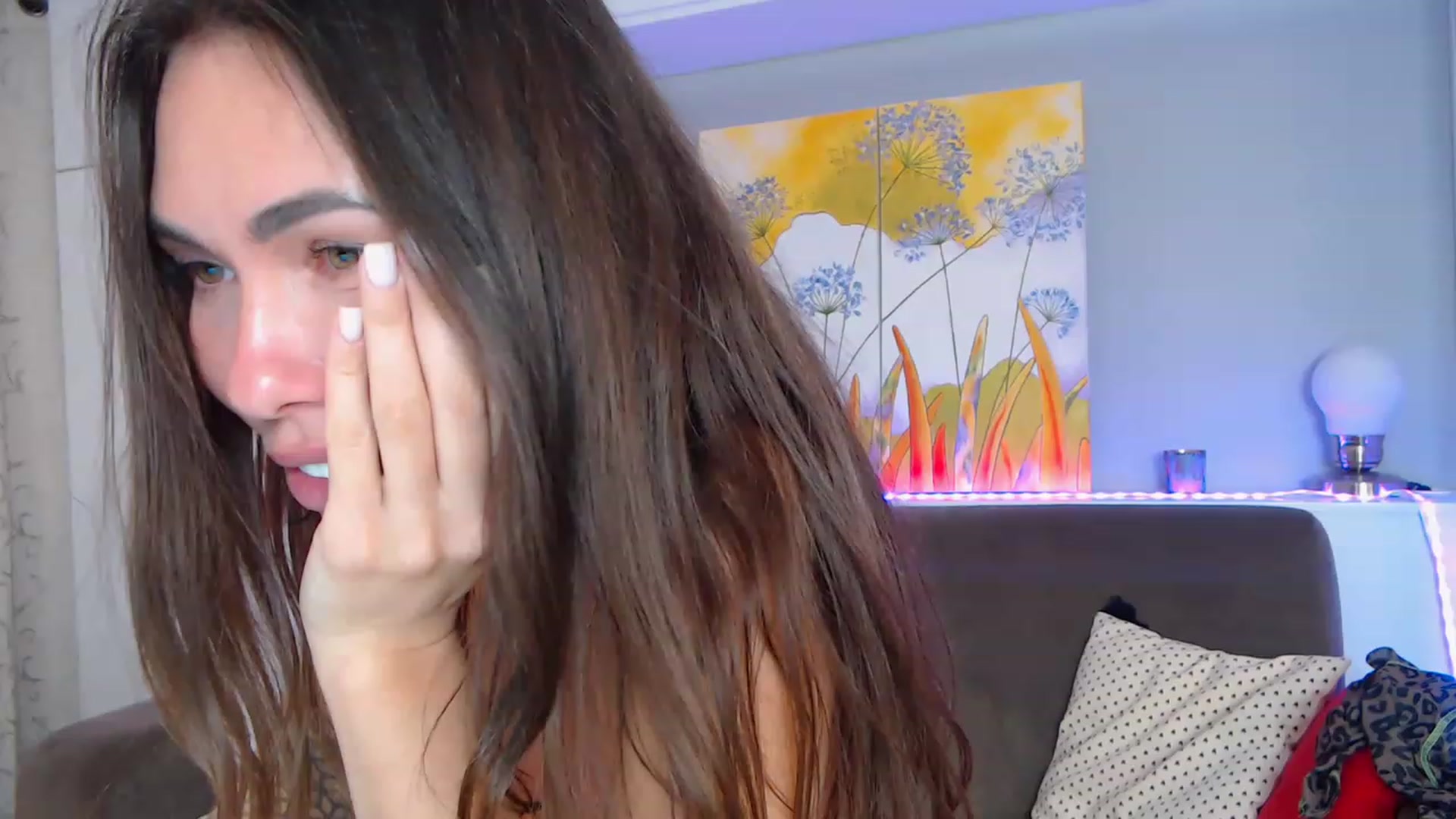 Gallery image thumbnail from VikiEvans's myfreecams stream on, 02/20/2023, 19:53 image 2 of 20