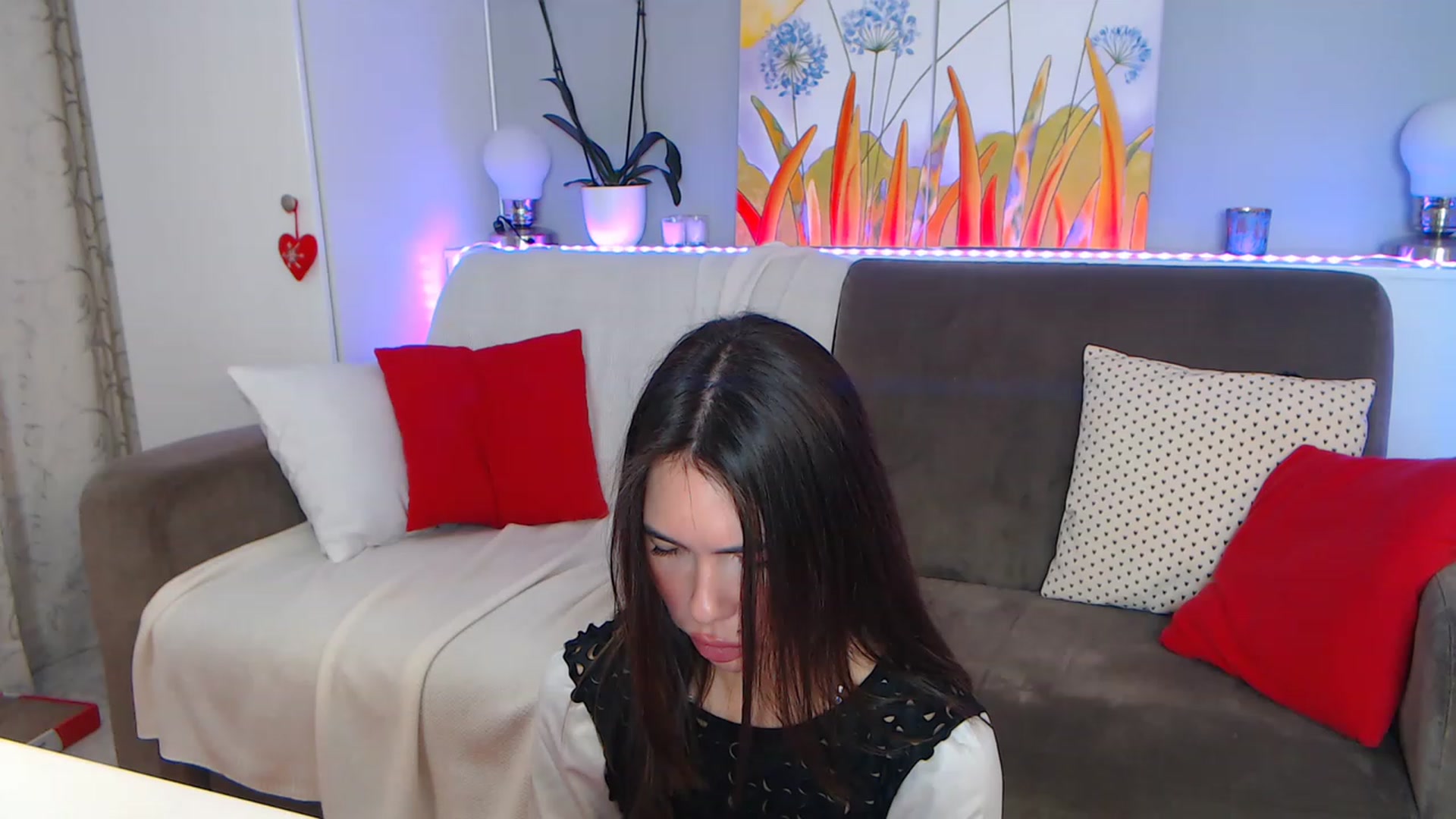 Gallery image thumbnail from VikiEvans's myfreecams stream on, 02/26/2023, 16:46 image 13 of 20