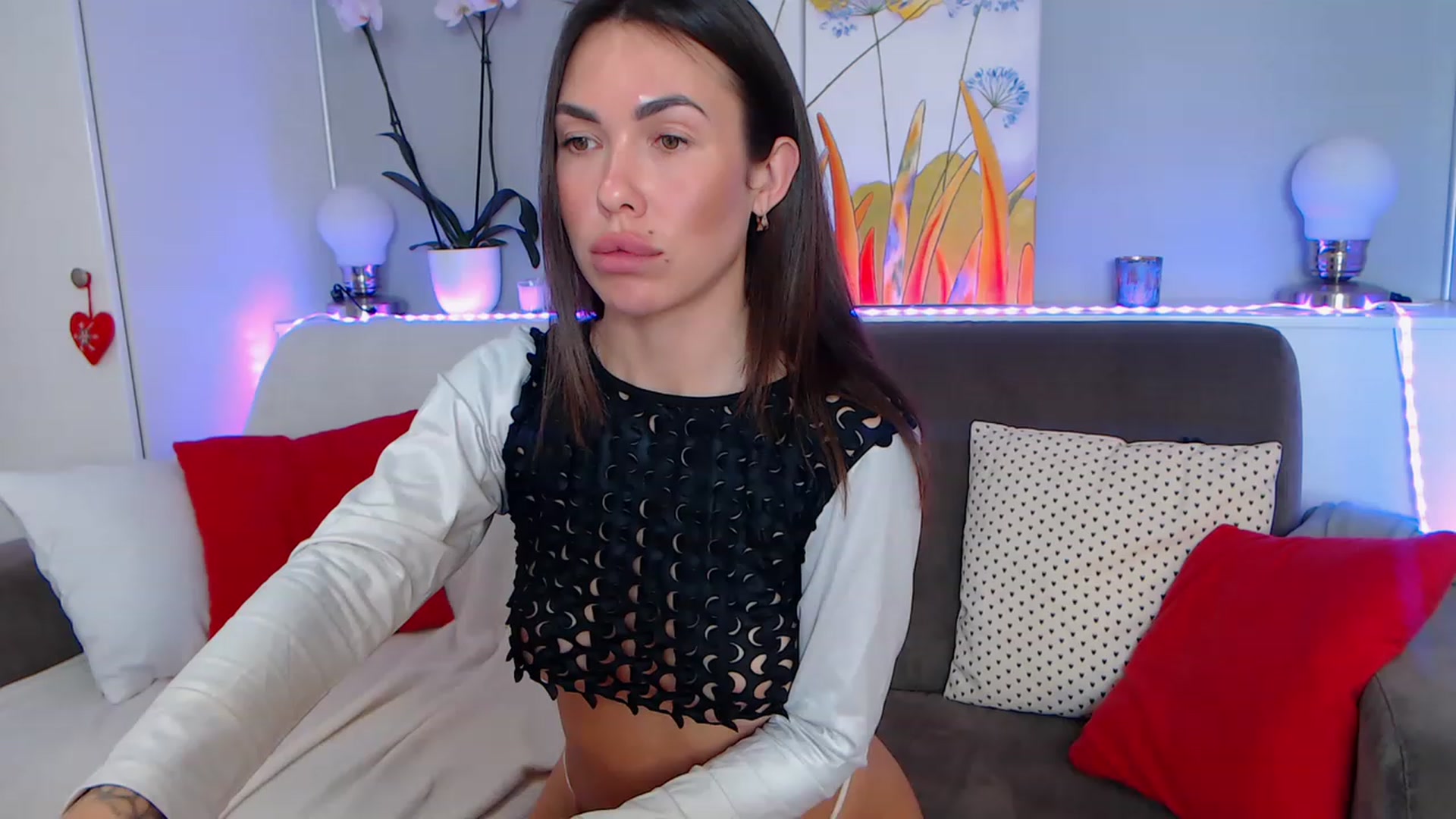 Gallery image thumbnail from VikiEvans's myfreecams stream on, 02/26/2023, 19:29 image 4 of 20