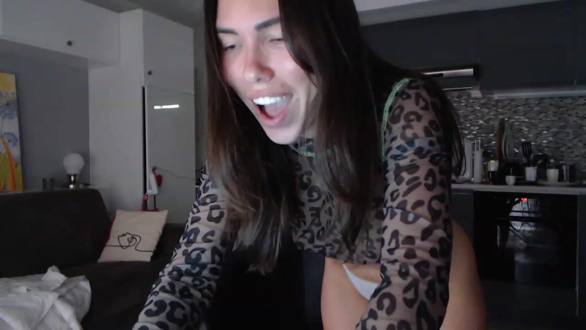 Gallery image thumbnail from VikiEvans's myfreecams stream on, 03/21/2023, 17:39 image 1 of 20