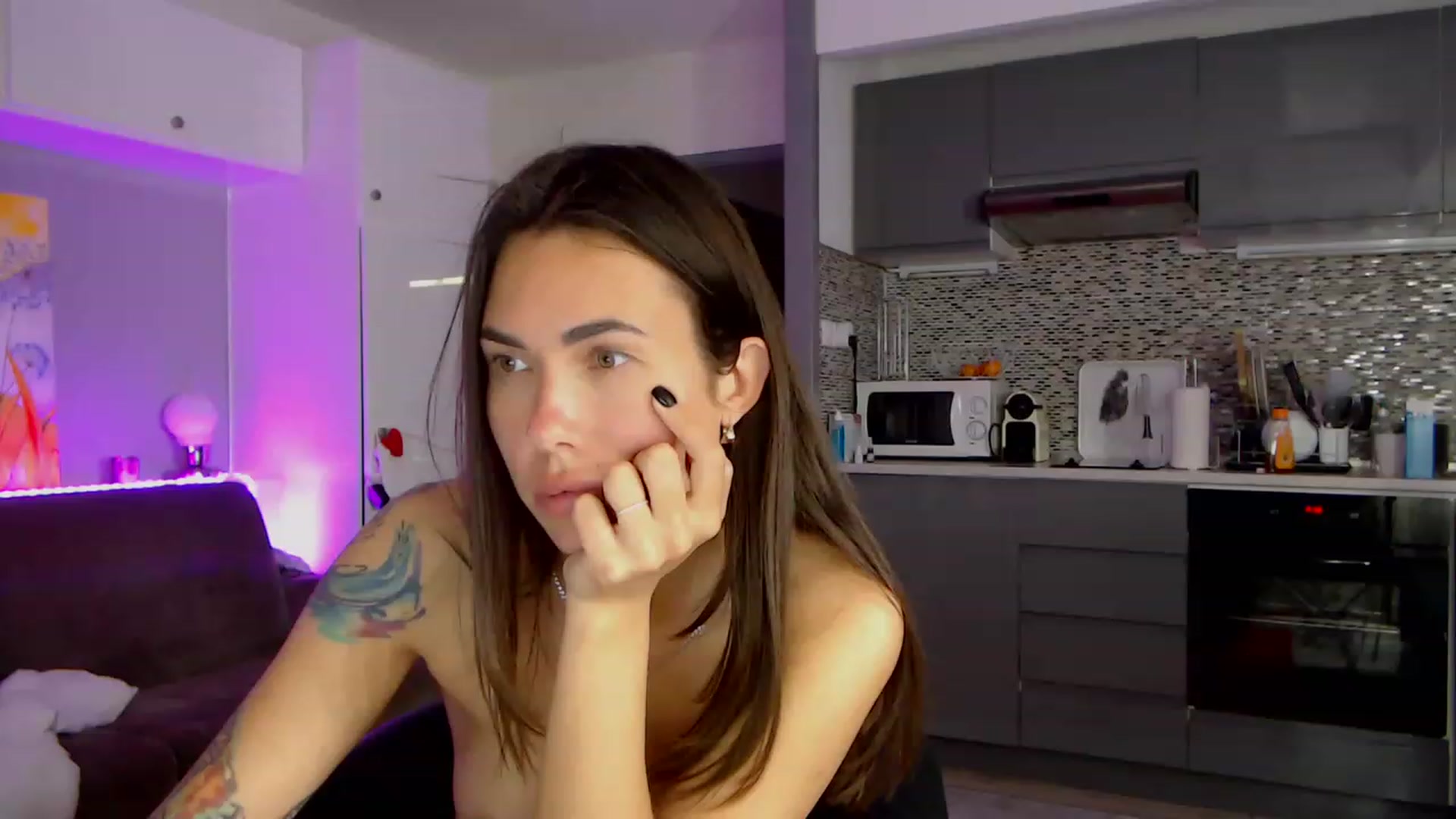 Gallery image thumbnail from VikiEvans's myfreecams stream on, 03/27/2023, 20:55 image 20 of 20