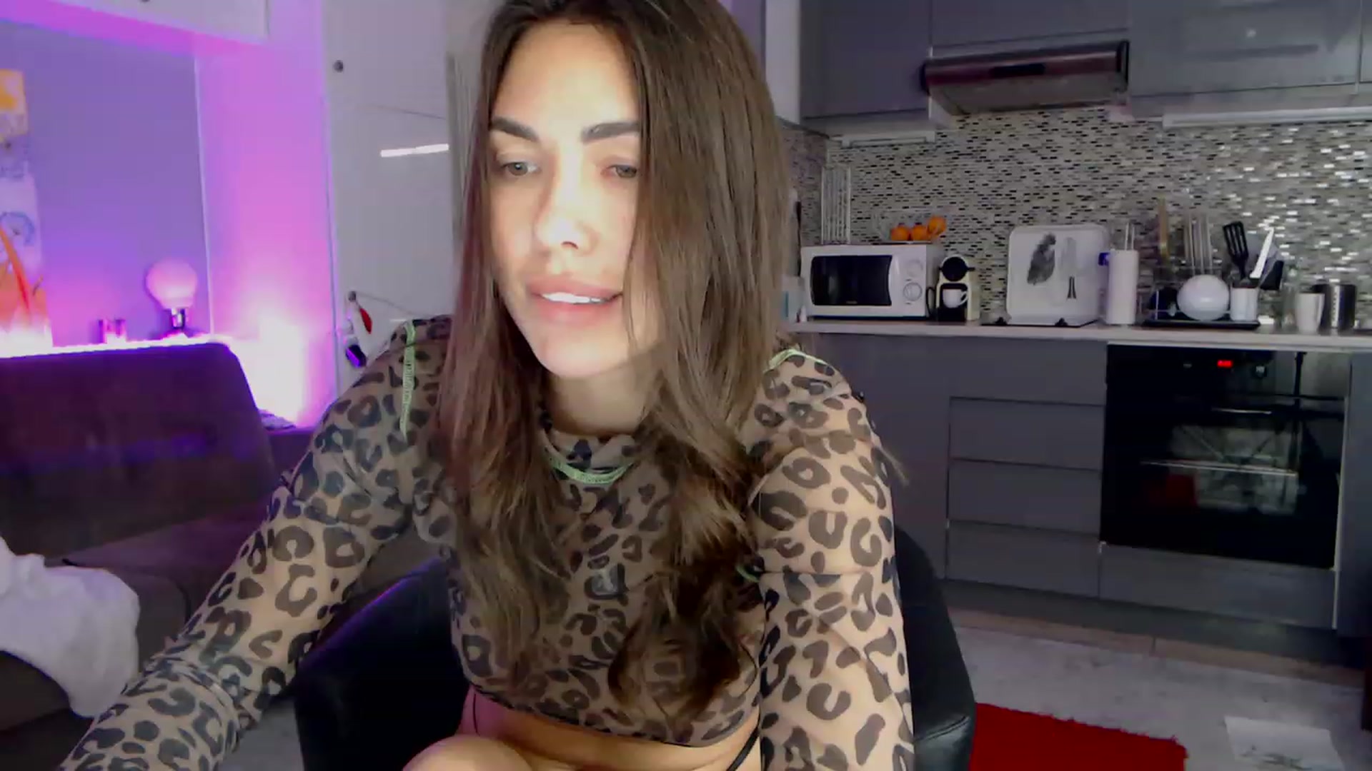 Gallery image thumbnail from VikiEvans's myfreecams stream on, 04/05/2023, 18:57 image 2 of 20
