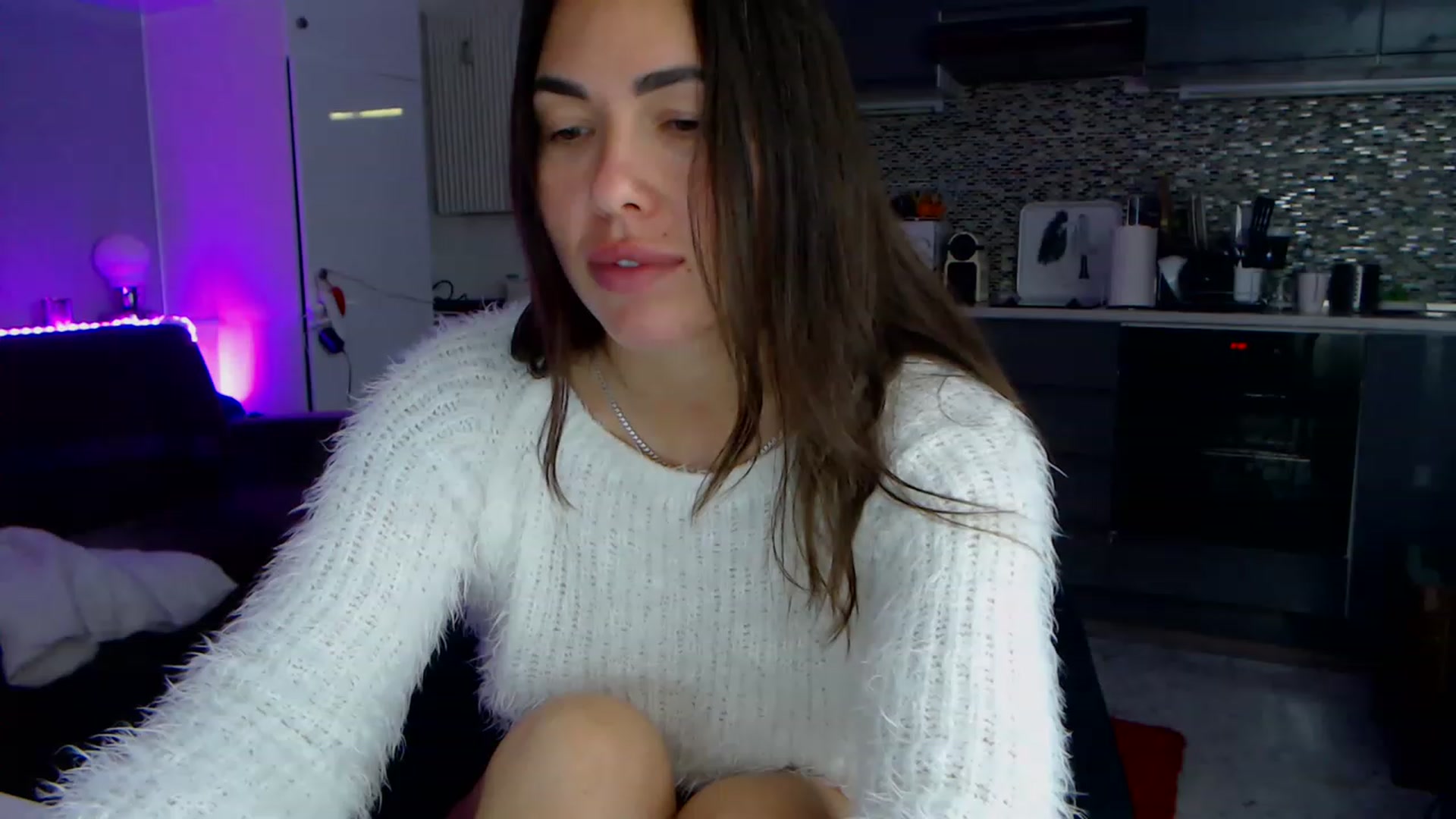 Gallery image thumbnail from VikiEvans's myfreecams stream on, 04/12/2023, 20:44 image 5 of 20