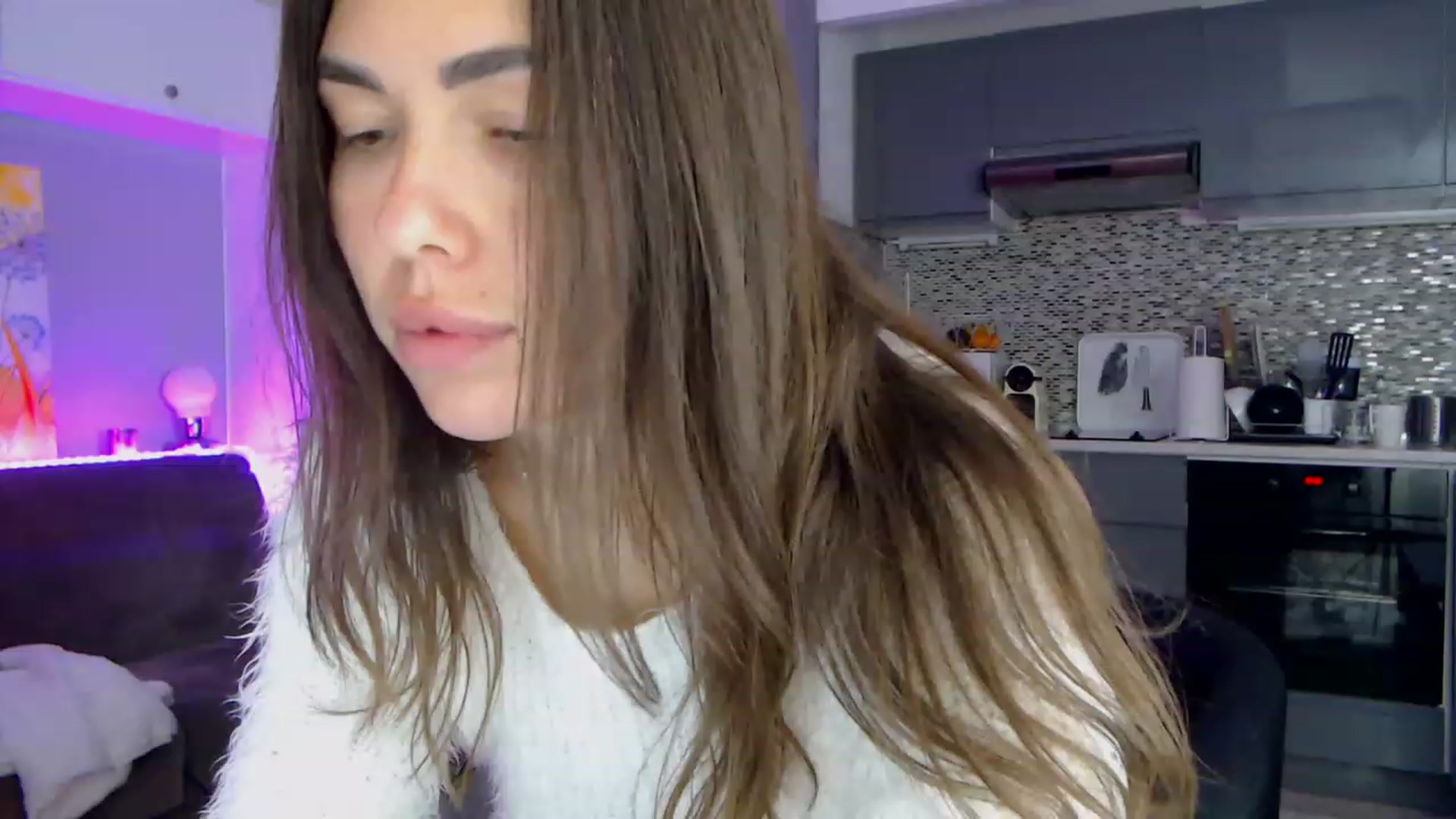 Gallery image thumbnail from VikiEvans's myfreecams stream on, 04/12/2023, 22:55 image 19 of 20