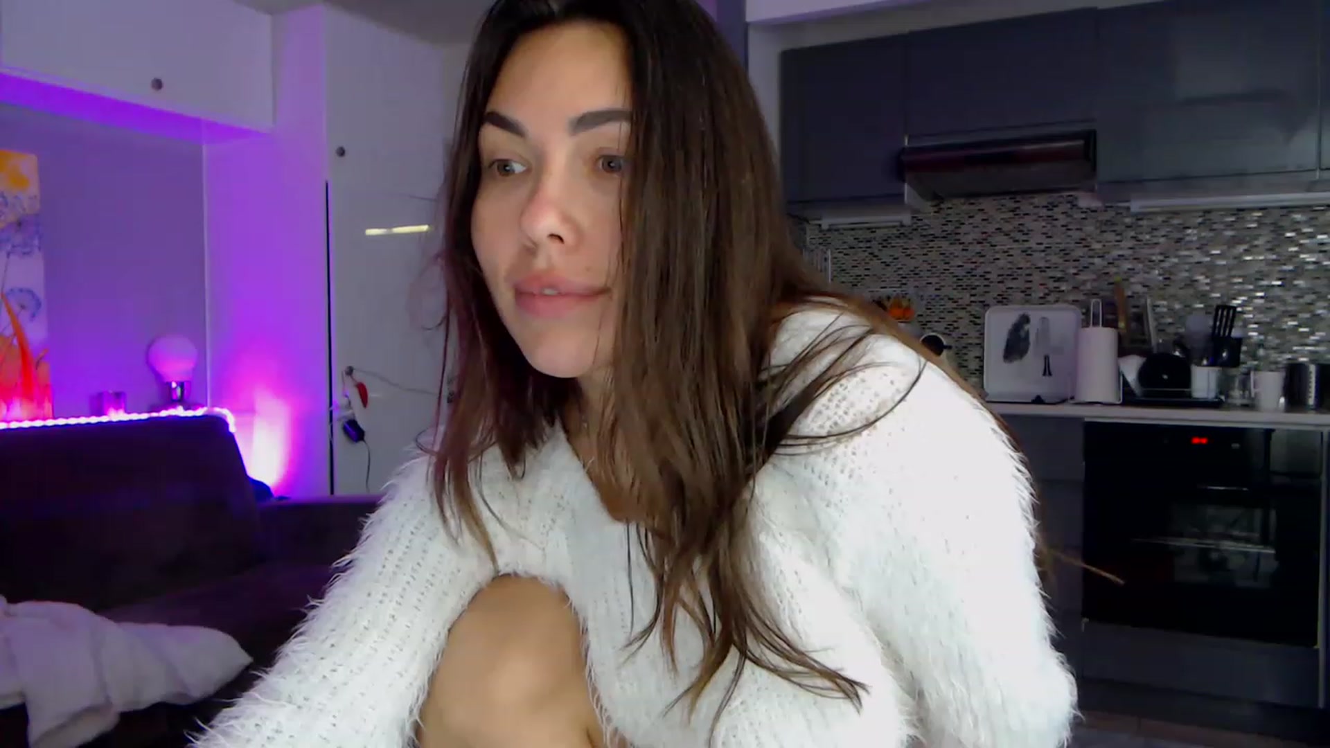 Gallery image thumbnail from VikiEvans's myfreecams stream on, 04/12/2023, 22:55 image 7 of 20