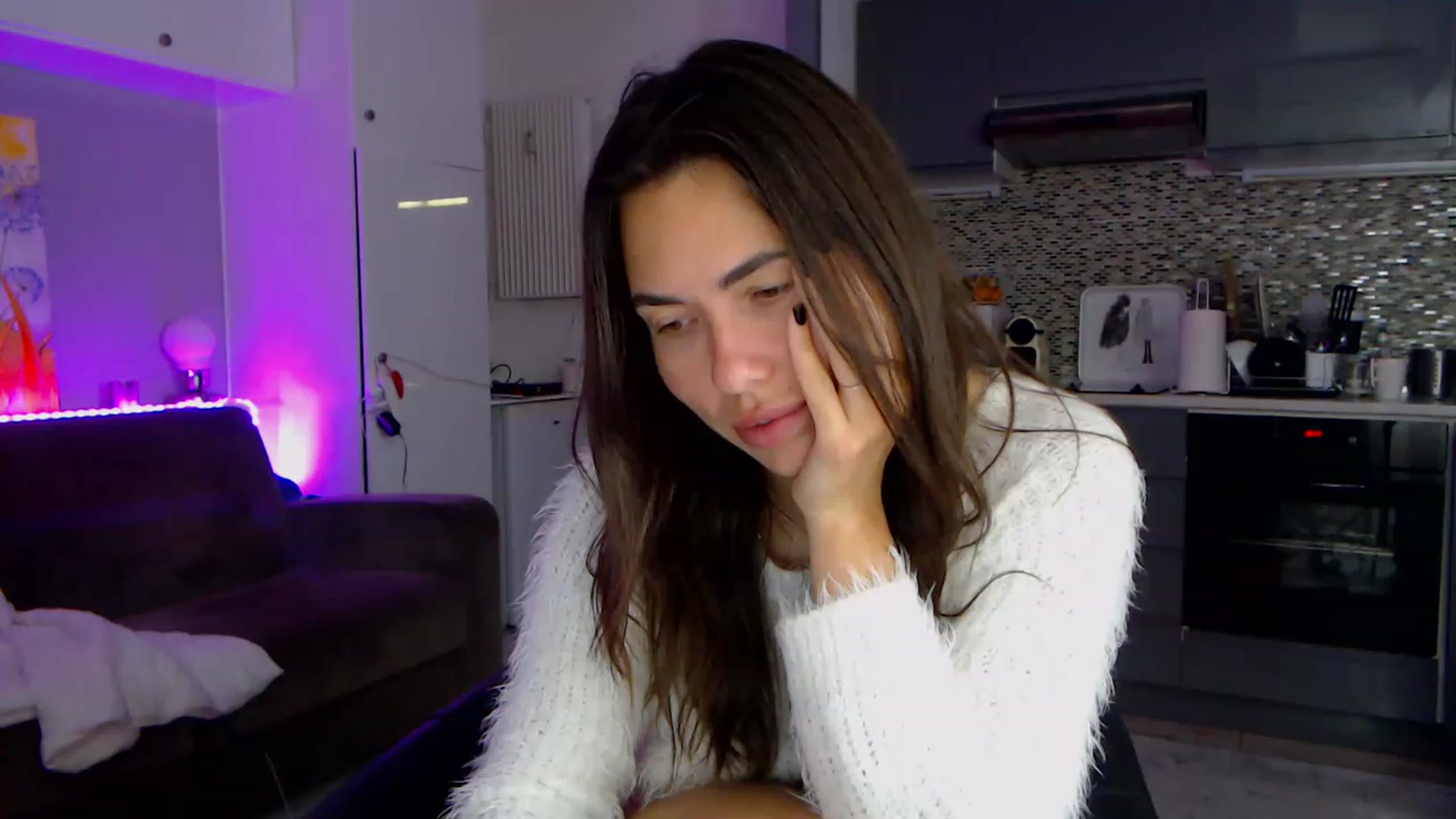 Gallery image thumbnail from VikiEvans's myfreecams stream on, 04/12/2023, 22:55 image 2 of 20