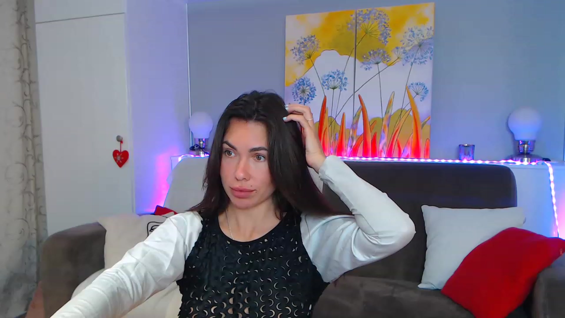 Gallery image thumbnail from VikiEvans's myfreecams stream on, 04/20/2023, 17:07 image 20 of 20