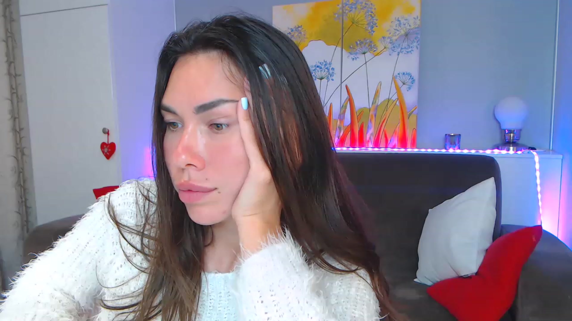 Gallery image thumbnail from VikiEvans's myfreecams stream on, 04/22/2023, 19:39 image 10 of 20