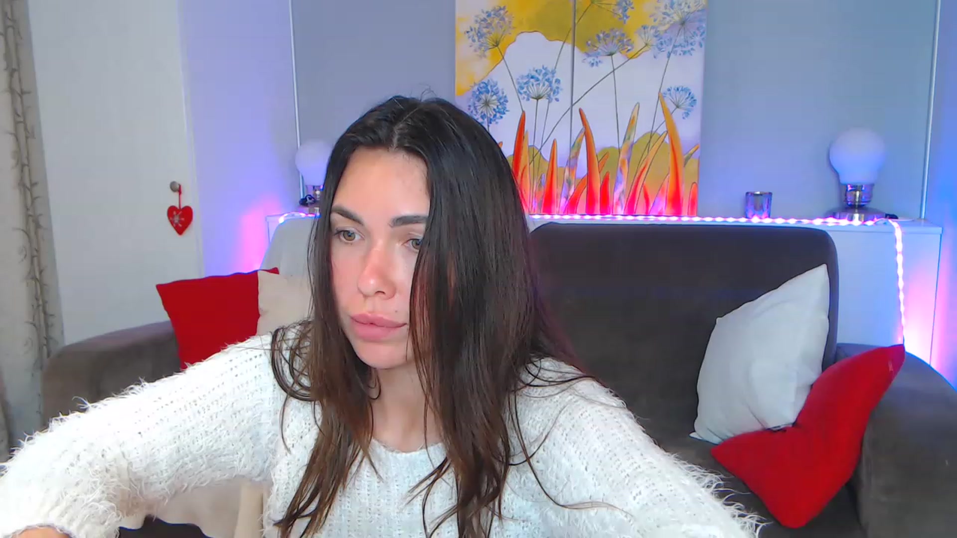 Gallery image thumbnail from VikiEvans's myfreecams stream on, 04/22/2023, 19:39 image 4 of 20