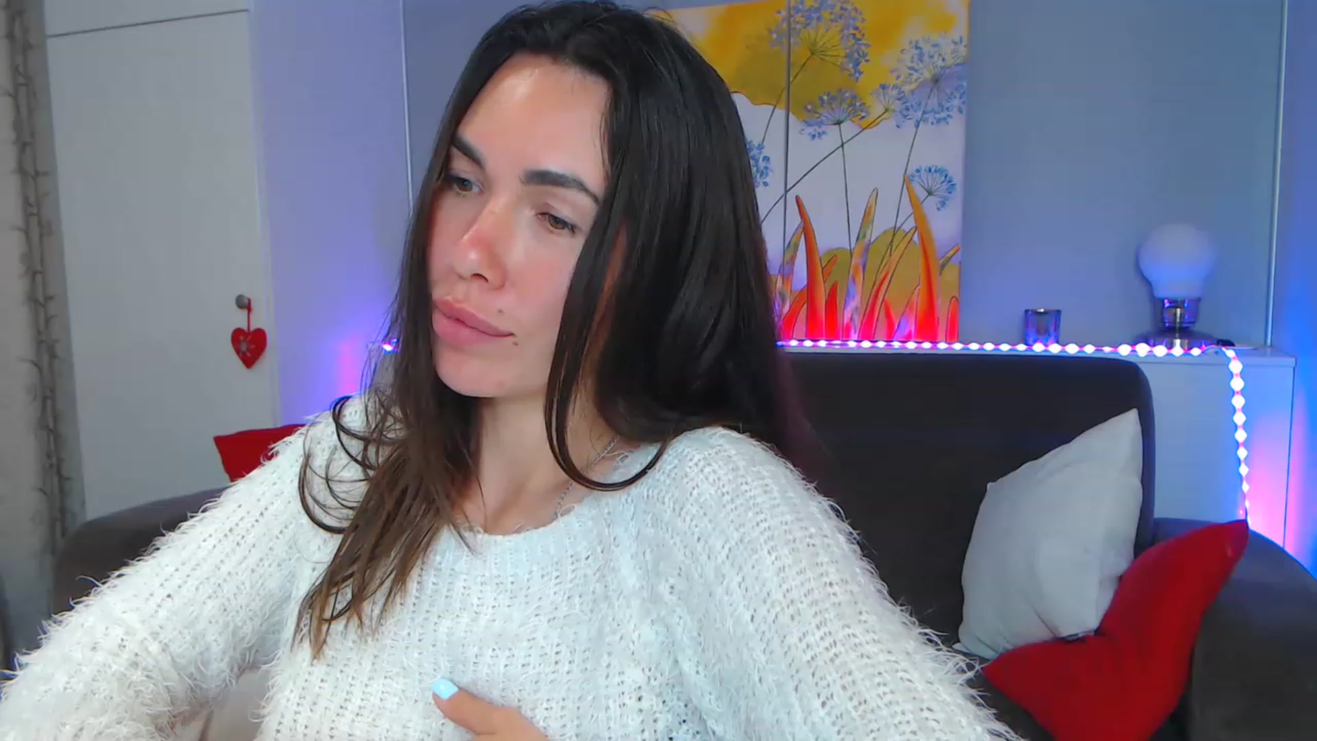 Gallery image thumbnail from VikiEvans's myfreecams stream on, 04/22/2023, 19:39 image 8 of 20