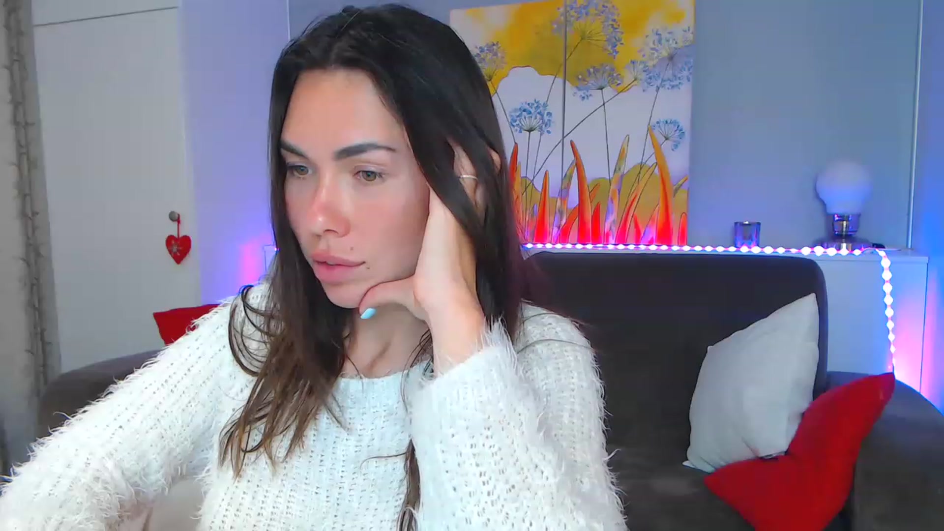 Gallery image thumbnail from VikiEvans's myfreecams stream on, 04/22/2023, 19:39 image 7 of 20