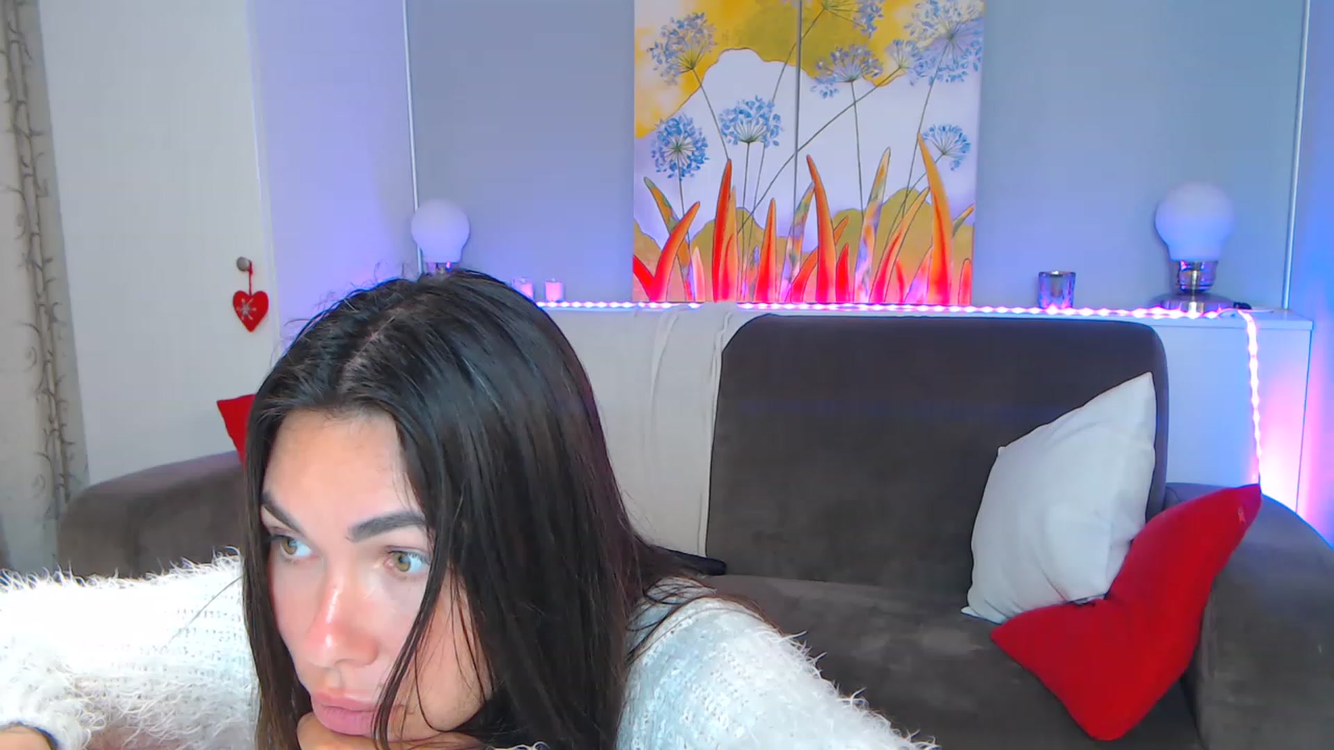 Gallery image thumbnail from VikiEvans's myfreecams stream on, 04/22/2023, 20:01 image 3 of 20