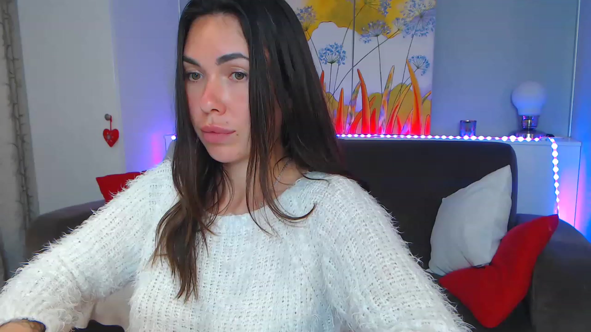 Gallery image thumbnail from VikiEvans's myfreecams stream on, 04/22/2023, 20:01 image 7 of 20