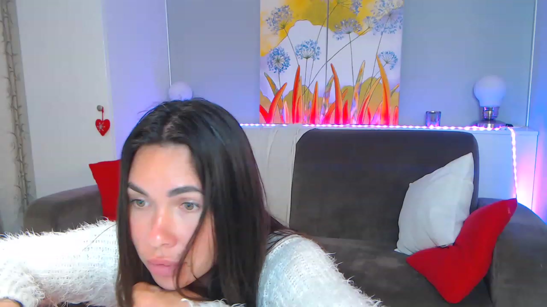 Gallery image thumbnail from VikiEvans's myfreecams stream on, 04/22/2023, 20:01 image 2 of 20